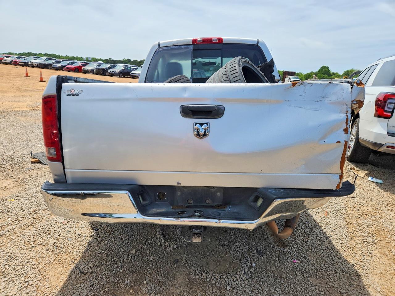 2005 Dodge Ram 1500 St Silver vin: 1D7HA16K35J629029