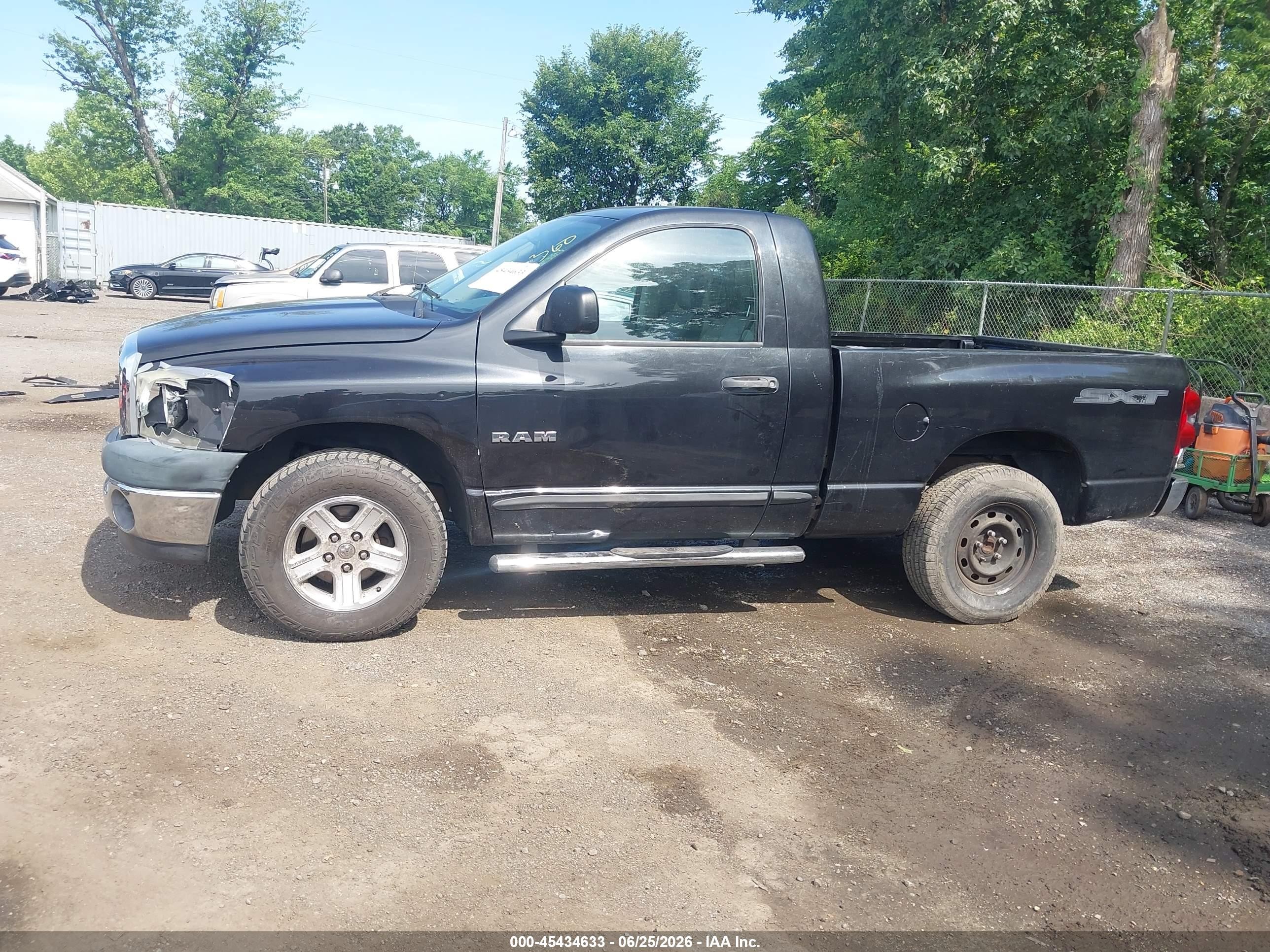 2008 Dodge Ram 1500 St/sxt Black vin: 1D7HA16K38J211168