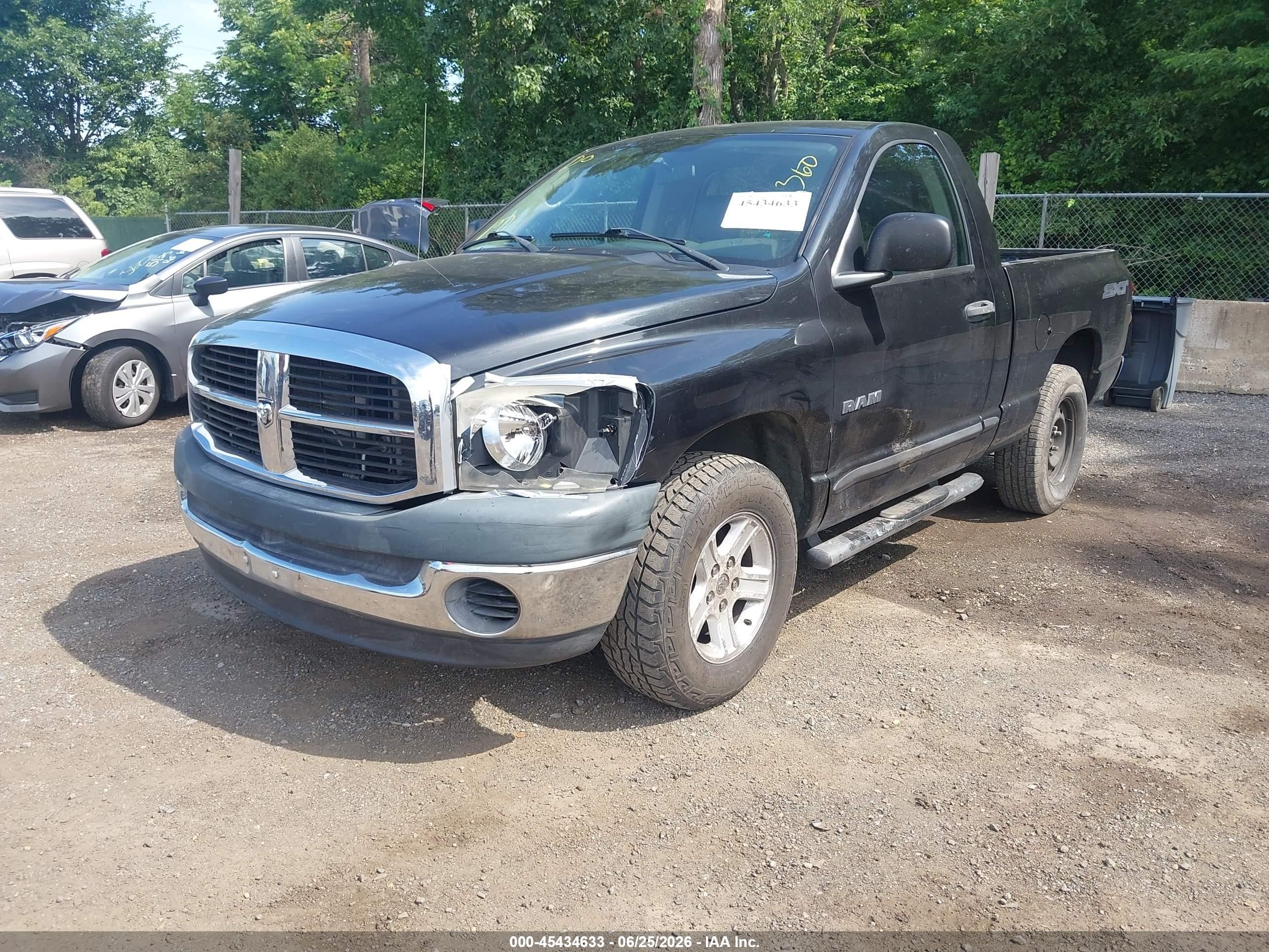 2008 Dodge Ram 1500 St/sxt Black vin: 1D7HA16K38J211168
