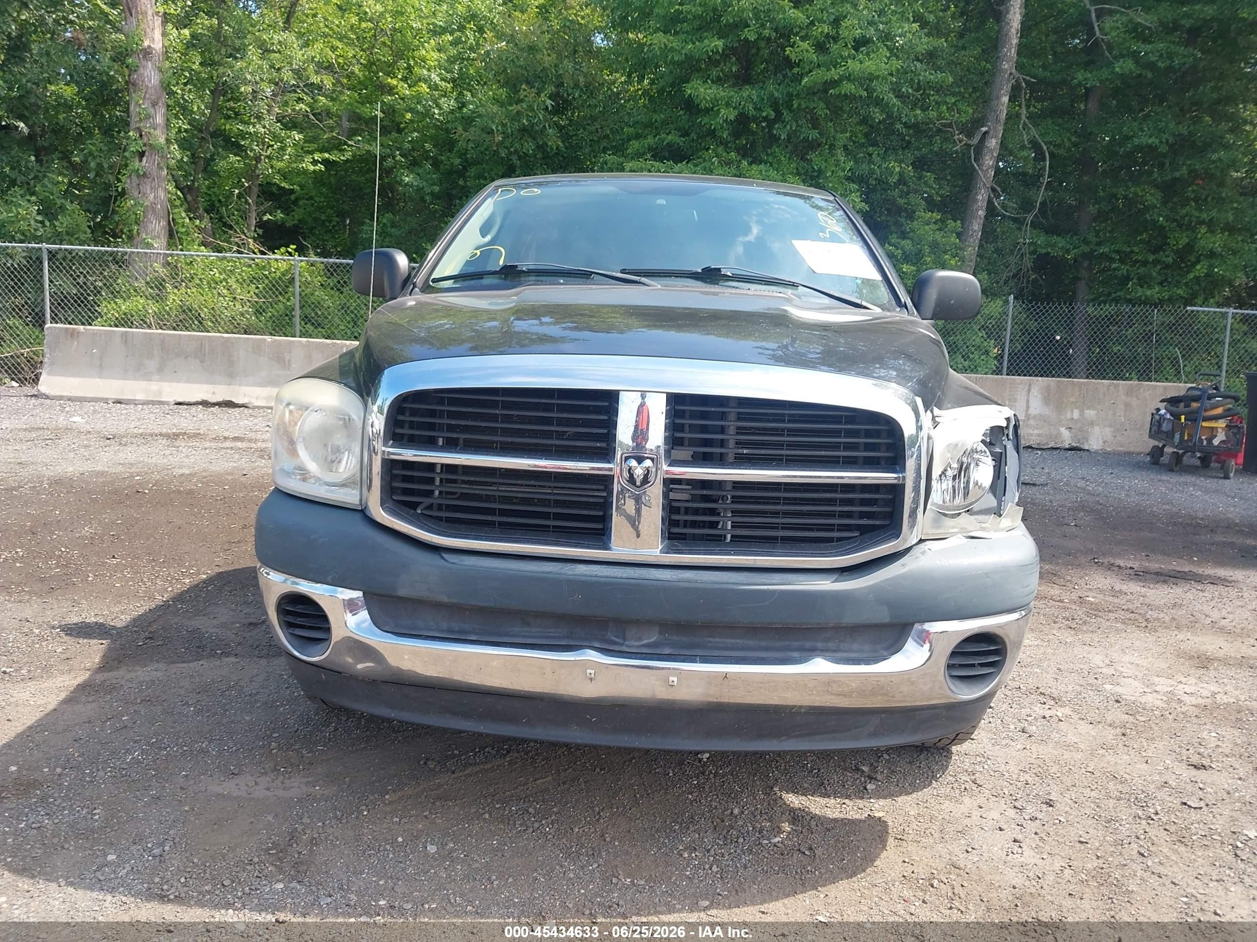 2008 Dodge Ram 1500 St/sxt Black vin: 1D7HA16K38J211168