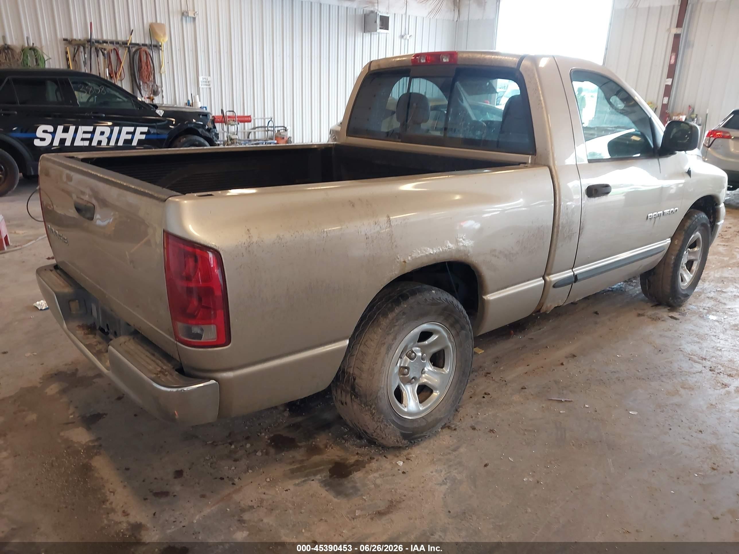2004 Dodge Ram 1500 St Золотой vin: 1D7HA16K54J292118