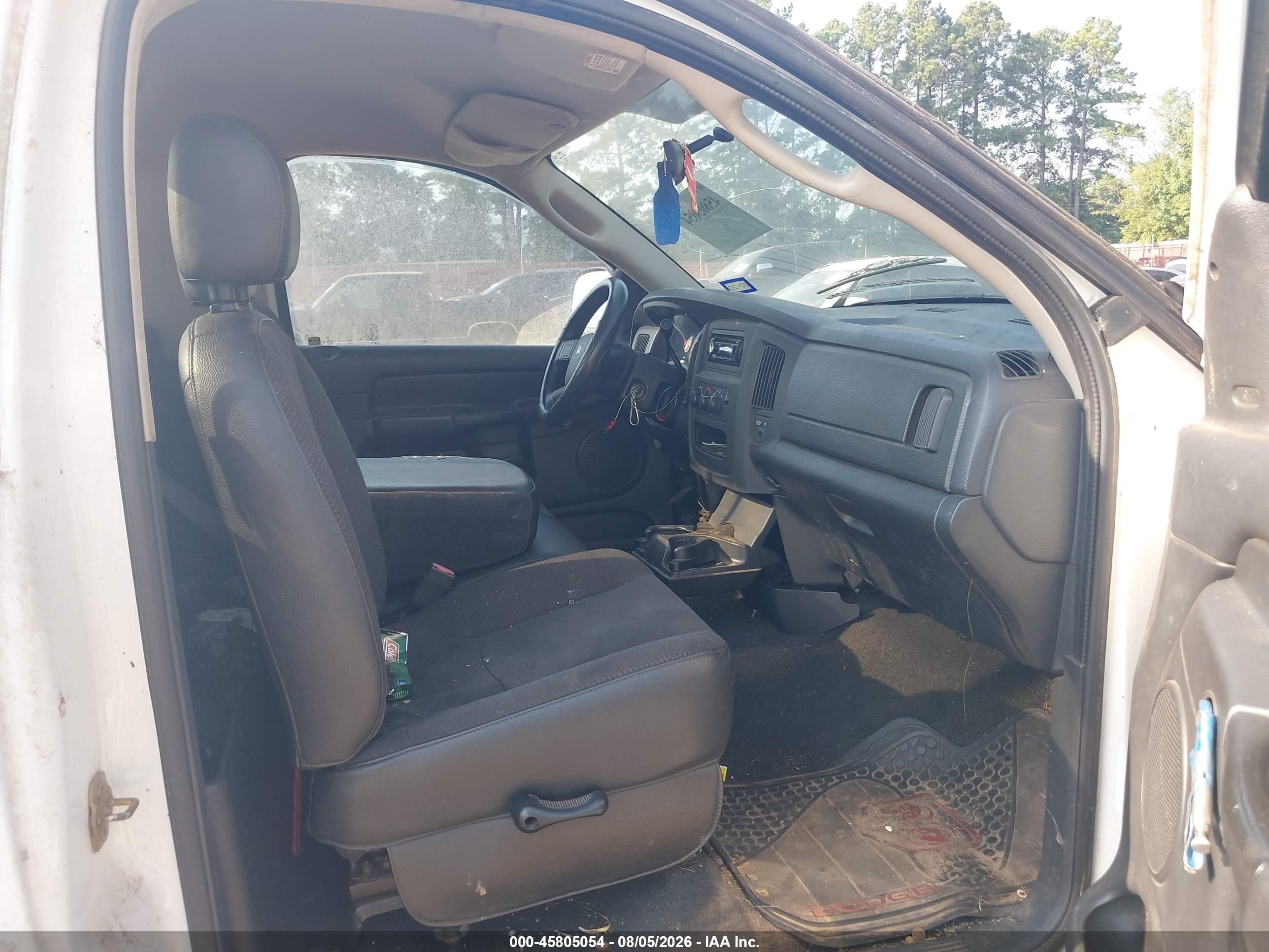 2005 Dodge Ram 1500 St White vin: 1D7HA16K55J558075