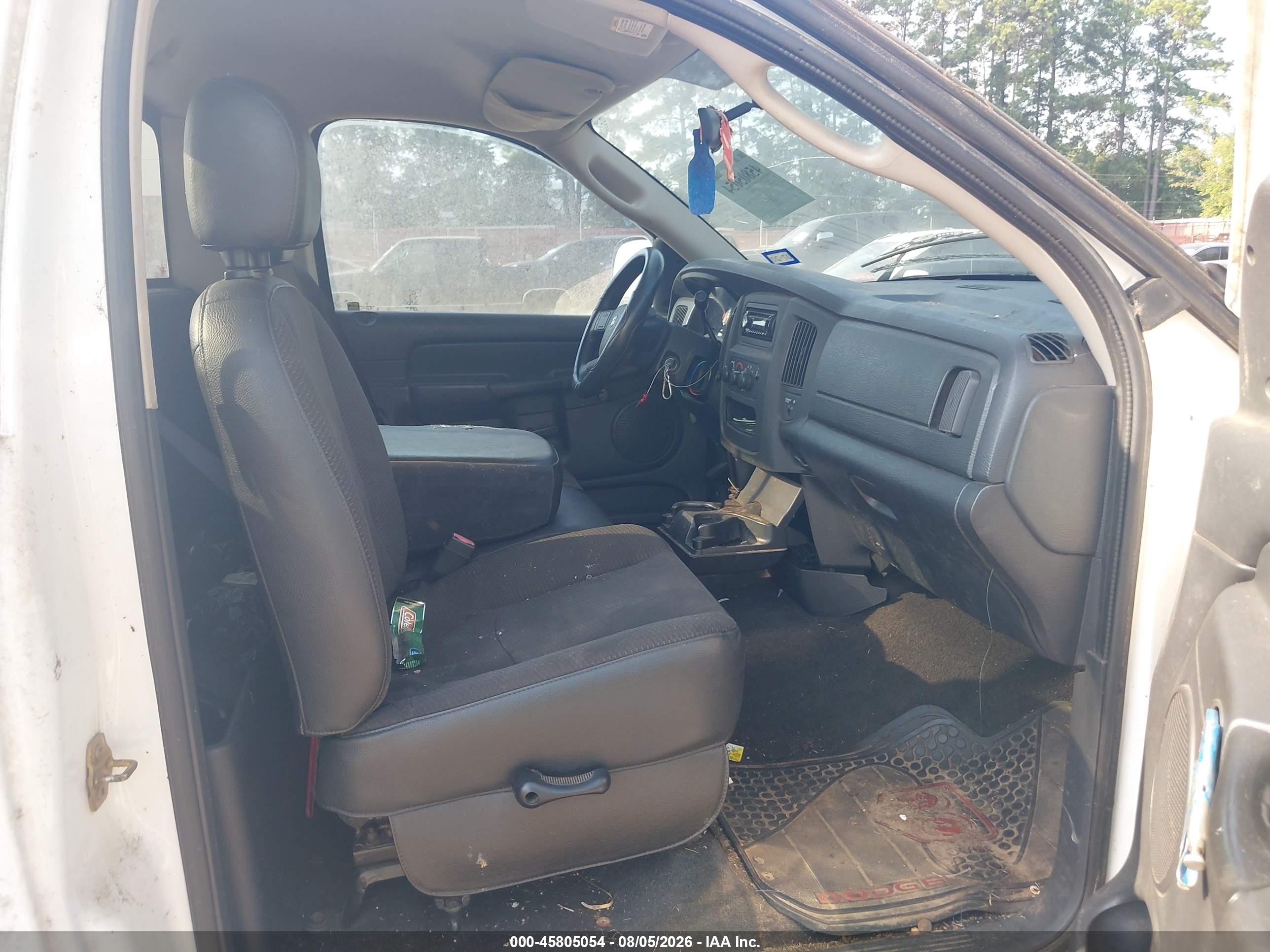 2005 Dodge Ram 1500 St White vin: 1D7HA16K55J558075