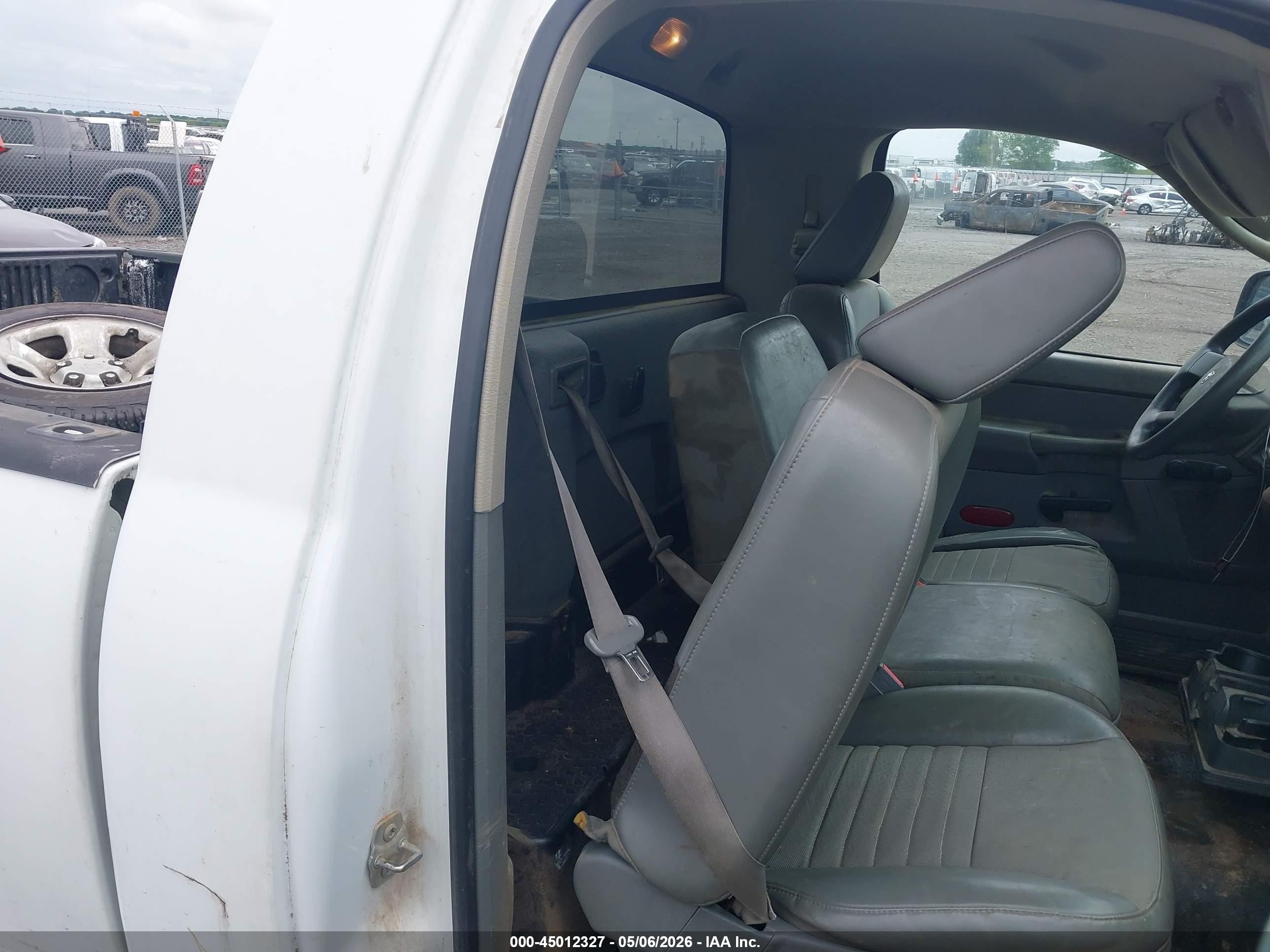 2007 Dodge Ram 1500 St White vin: 1D7HA16K57J633148