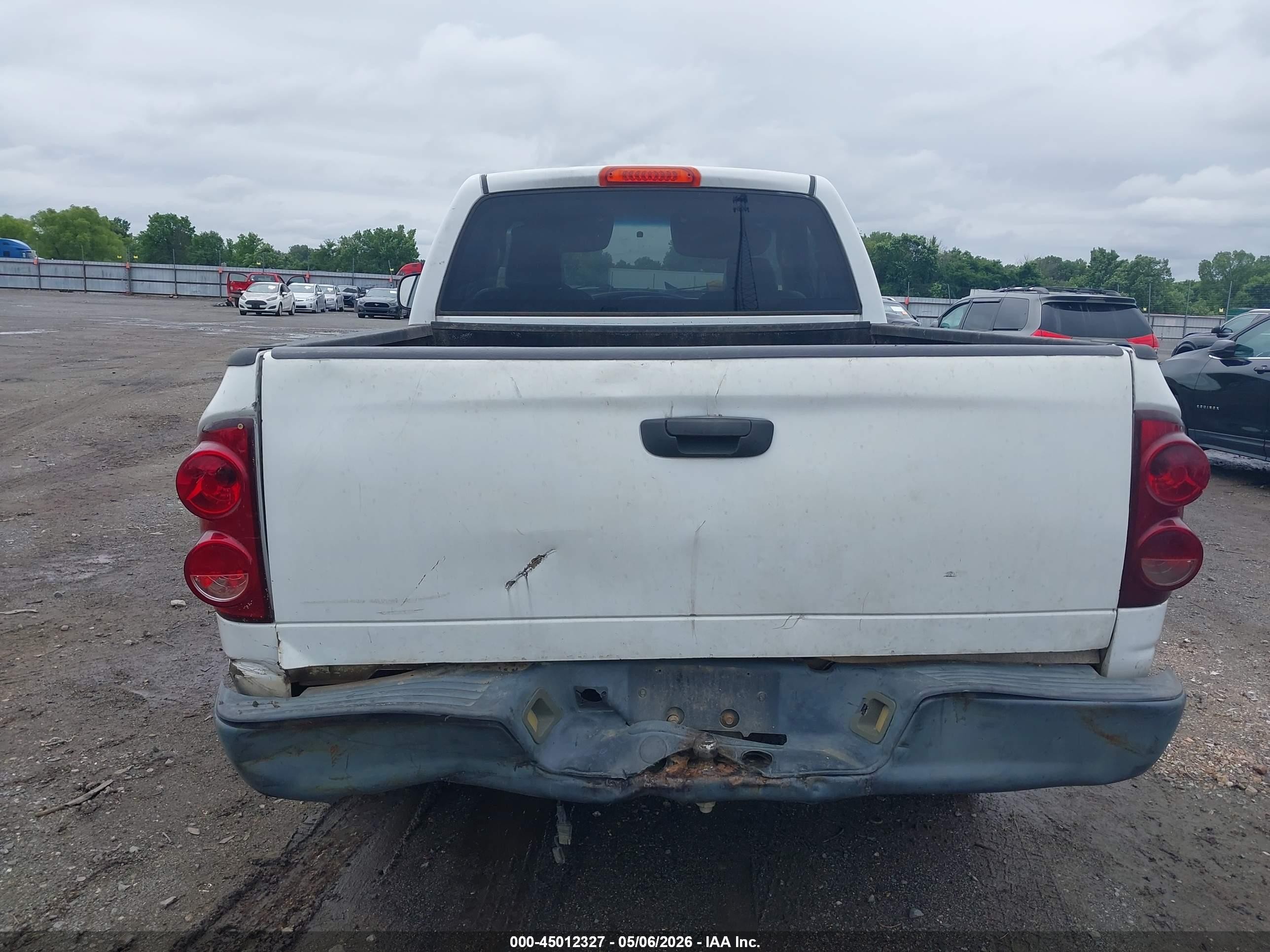 2007 Dodge Ram 1500 St White vin: 1D7HA16K57J633148