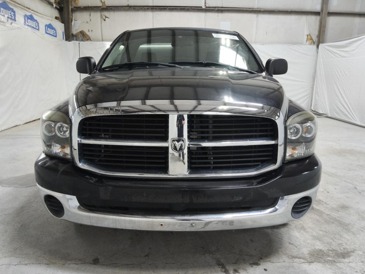 2008 Dodge Ram 1500 St Угольный vin: 1D7HA16K78J110408 Damage: Front Bumper Cover Upper, Scraped, 3 To 4 Inches