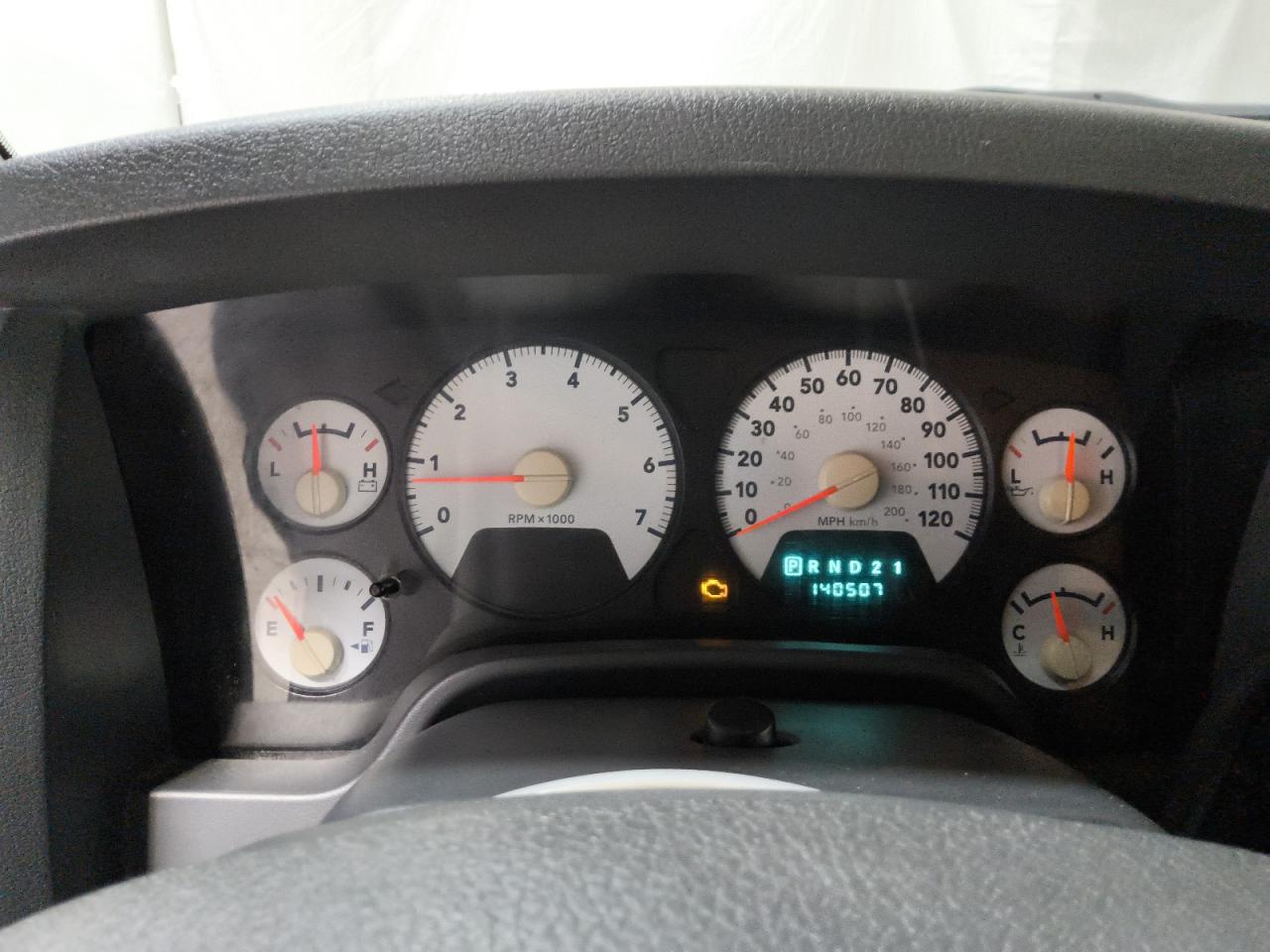2008 Dodge Ram 1500 St Угольный vin: 1D7HA16K78J110408 Damage: Warning Light - Engine, On, Unacceptable