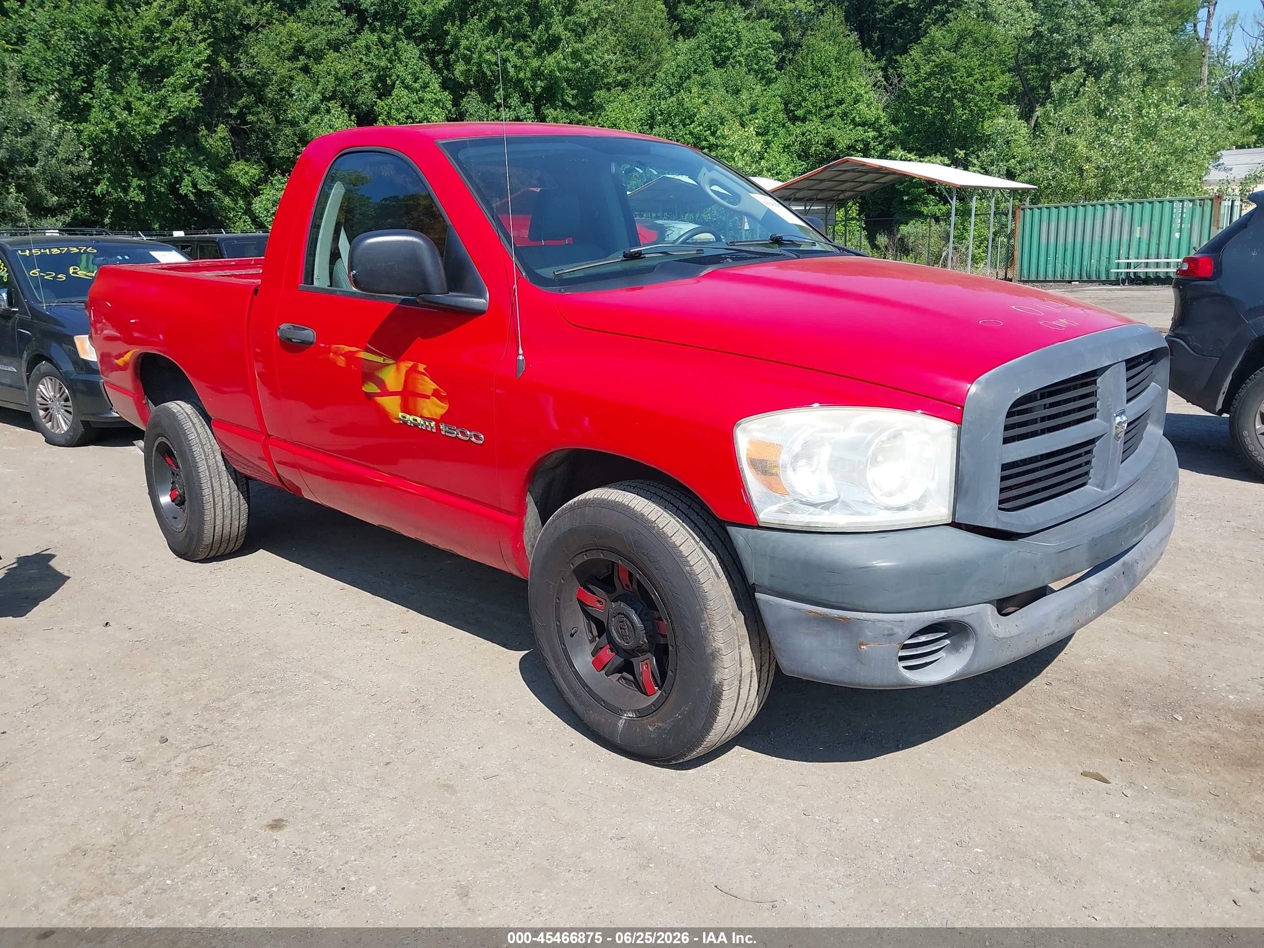 2007 Dodge Ram 1500 St Red vin: 1D7HA16K87J603044