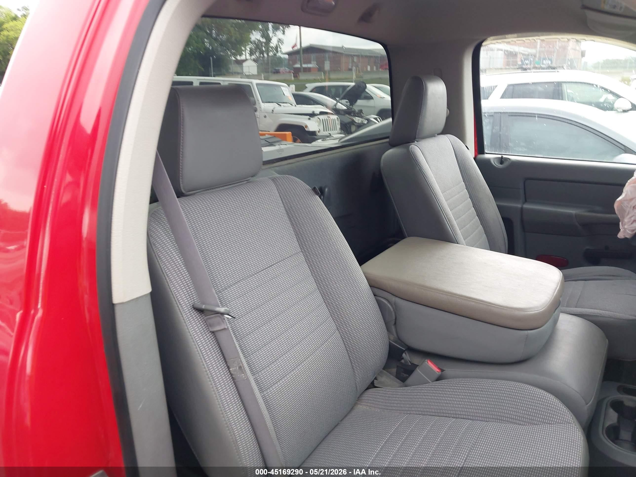 2008 Dodge Ram 1500 St/sxt Red vin: 1D7HA16K88J157124