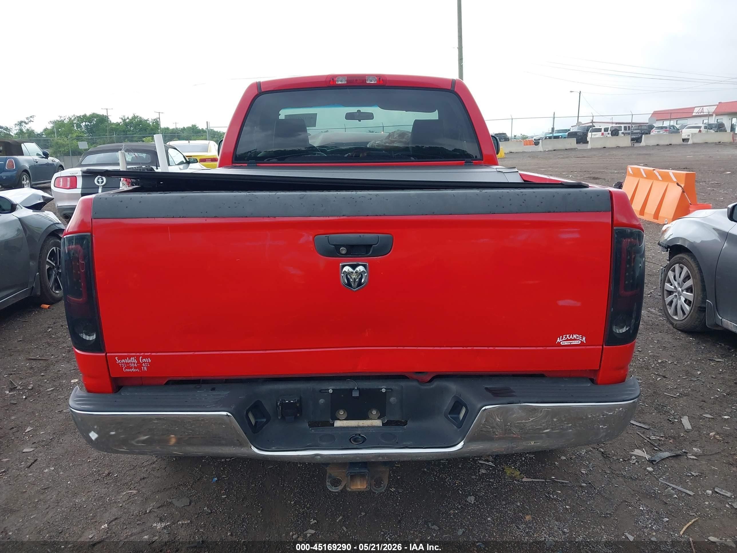 2008 Dodge Ram 1500 St/sxt Red vin: 1D7HA16K88J157124
