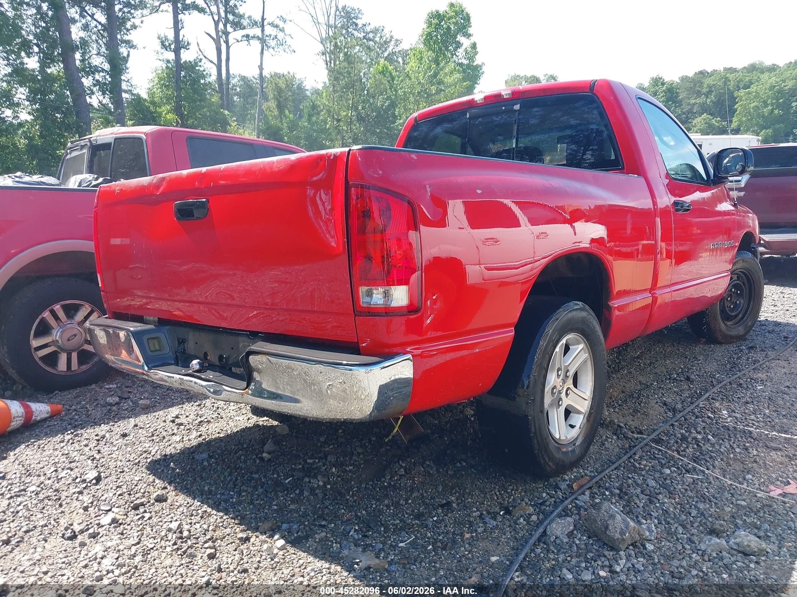 2002 Dodge Ram 1500 St Red vin: 1D7HA16K92J247390