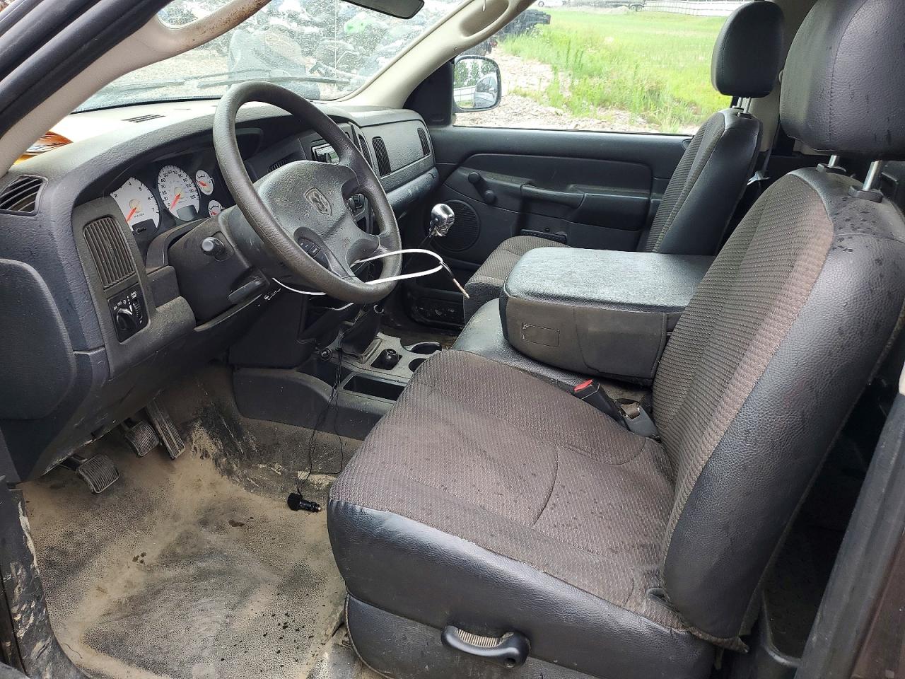 2003 Dodge Ram 1500 St Серый vin: 1D7HA16K93J605900