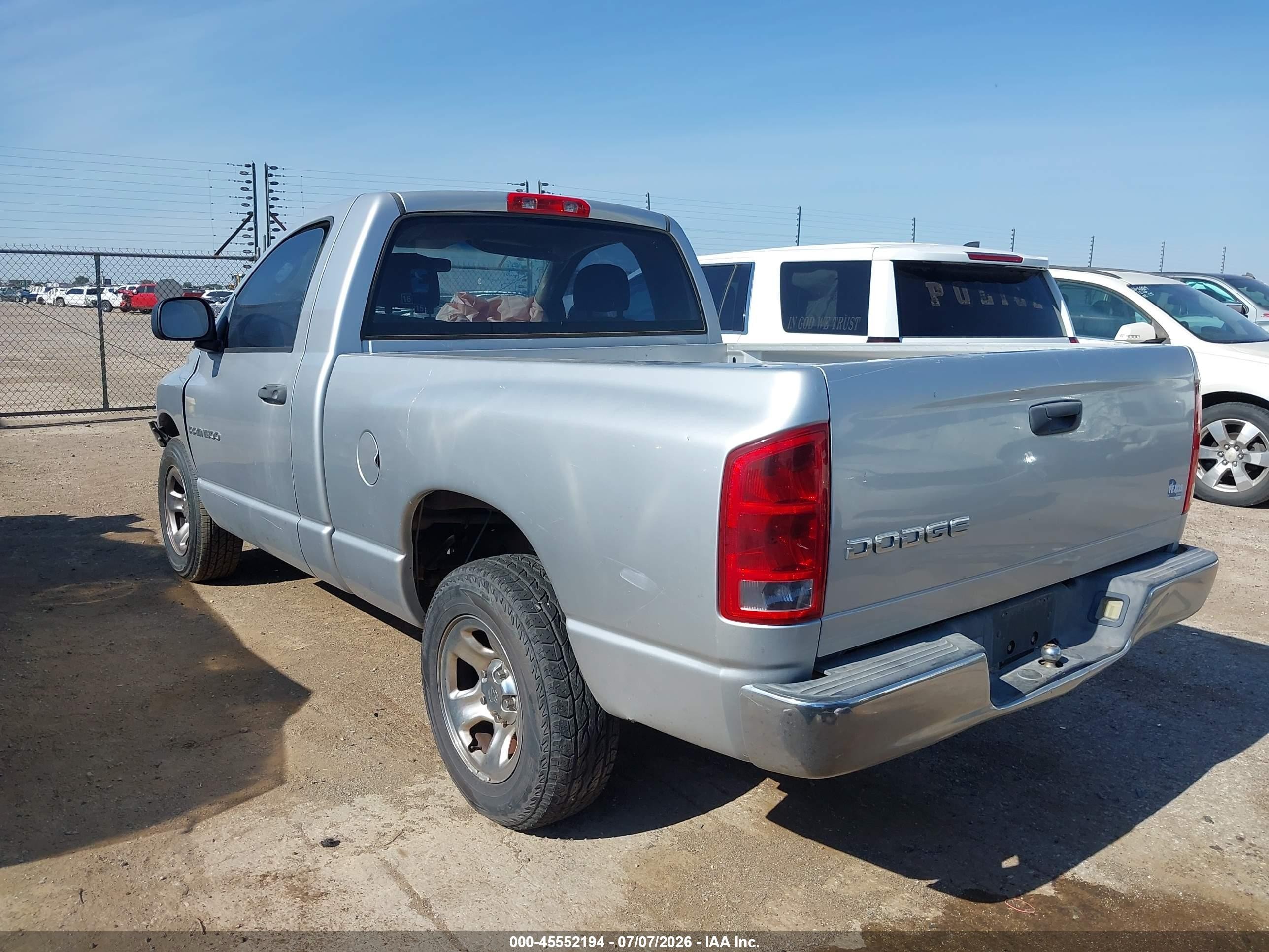 2004 Dodge Ram 1500 St Серебряный vin: 1D7HA16K94J296253