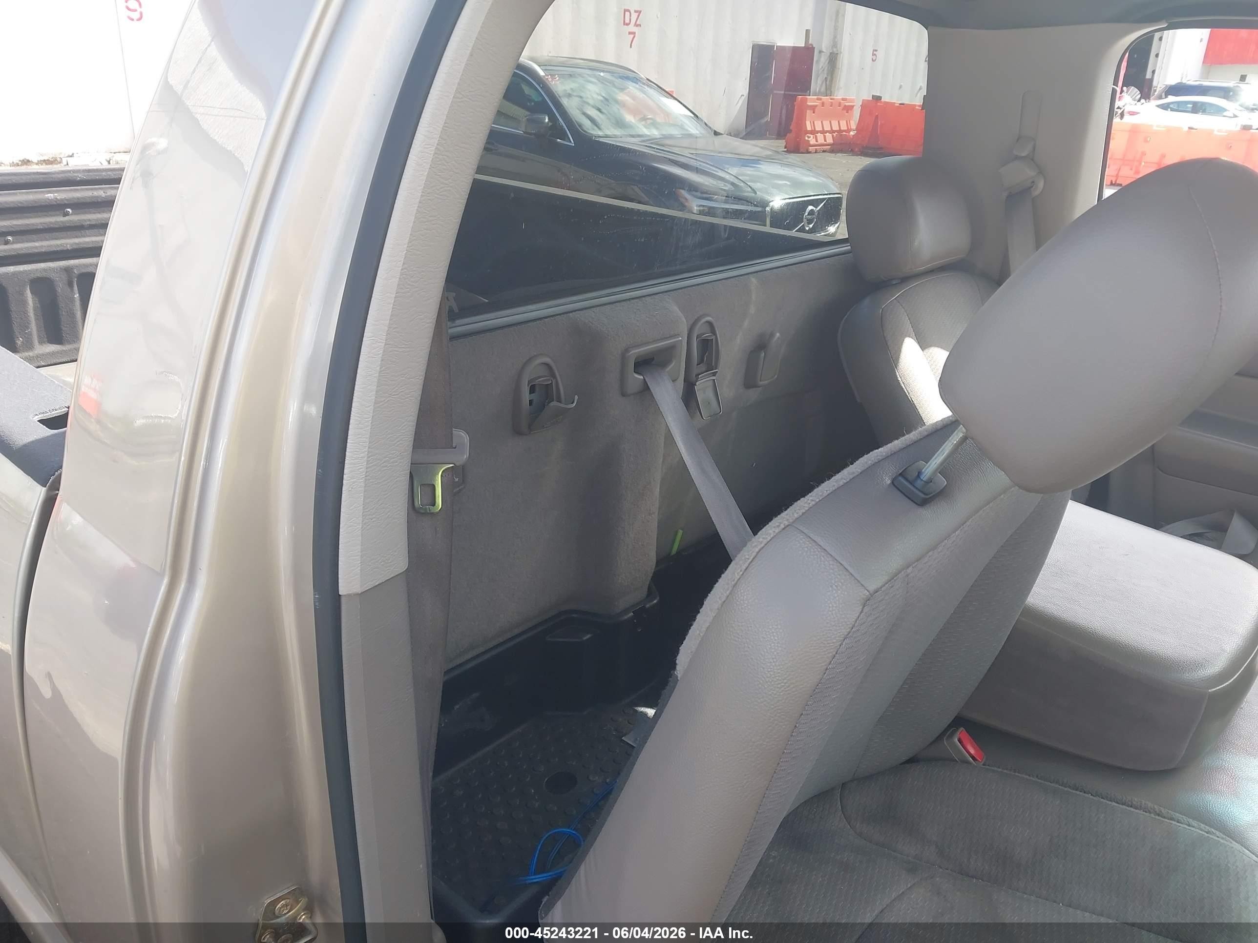 2003 Dodge Ram 1500 St Gold vin: 1D7HA16KX3J617957