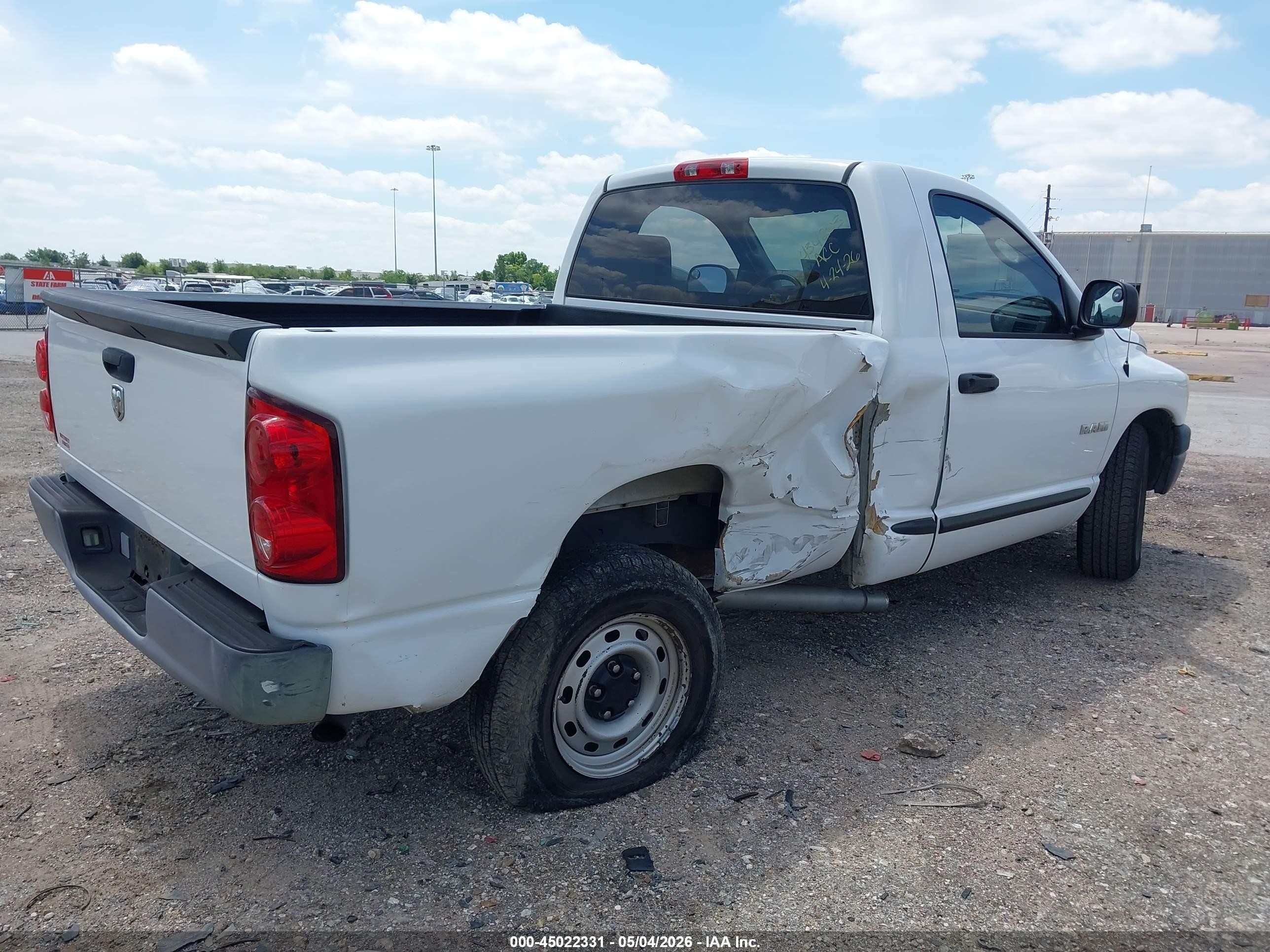2008 Dodge Ram 1500 St/sxt White vin: 1D7HA16KX8J123492