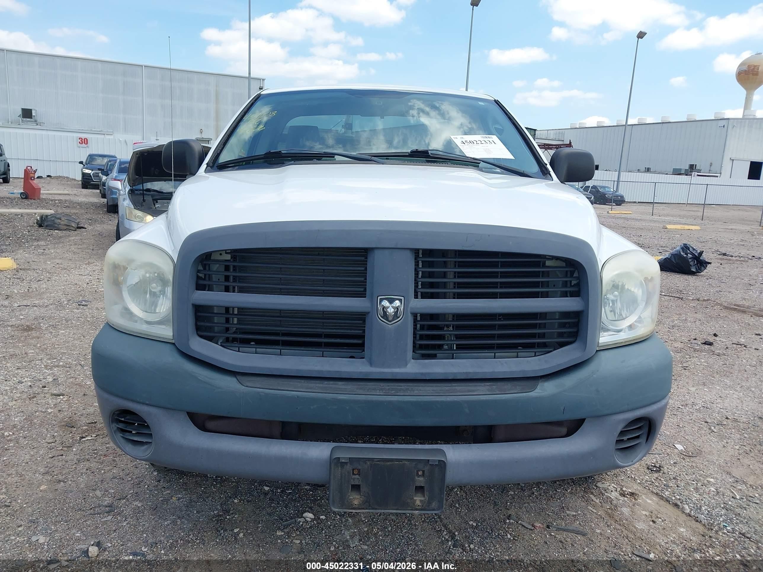 2008 Dodge Ram 1500 St/sxt White vin: 1D7HA16KX8J123492