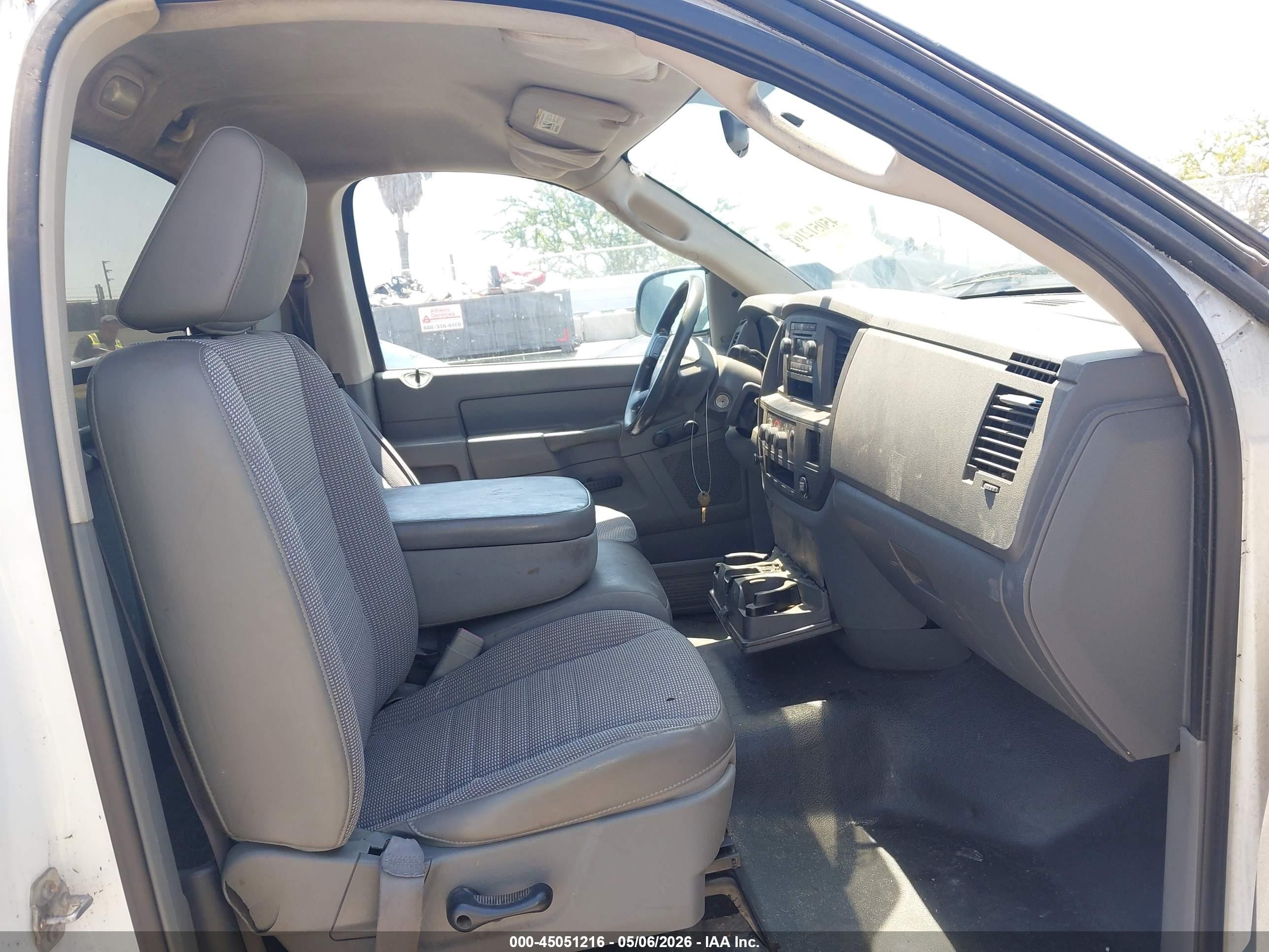 2008 Dodge Ram 1500 St/sxt White vin: 1D7HA16KX8J134508