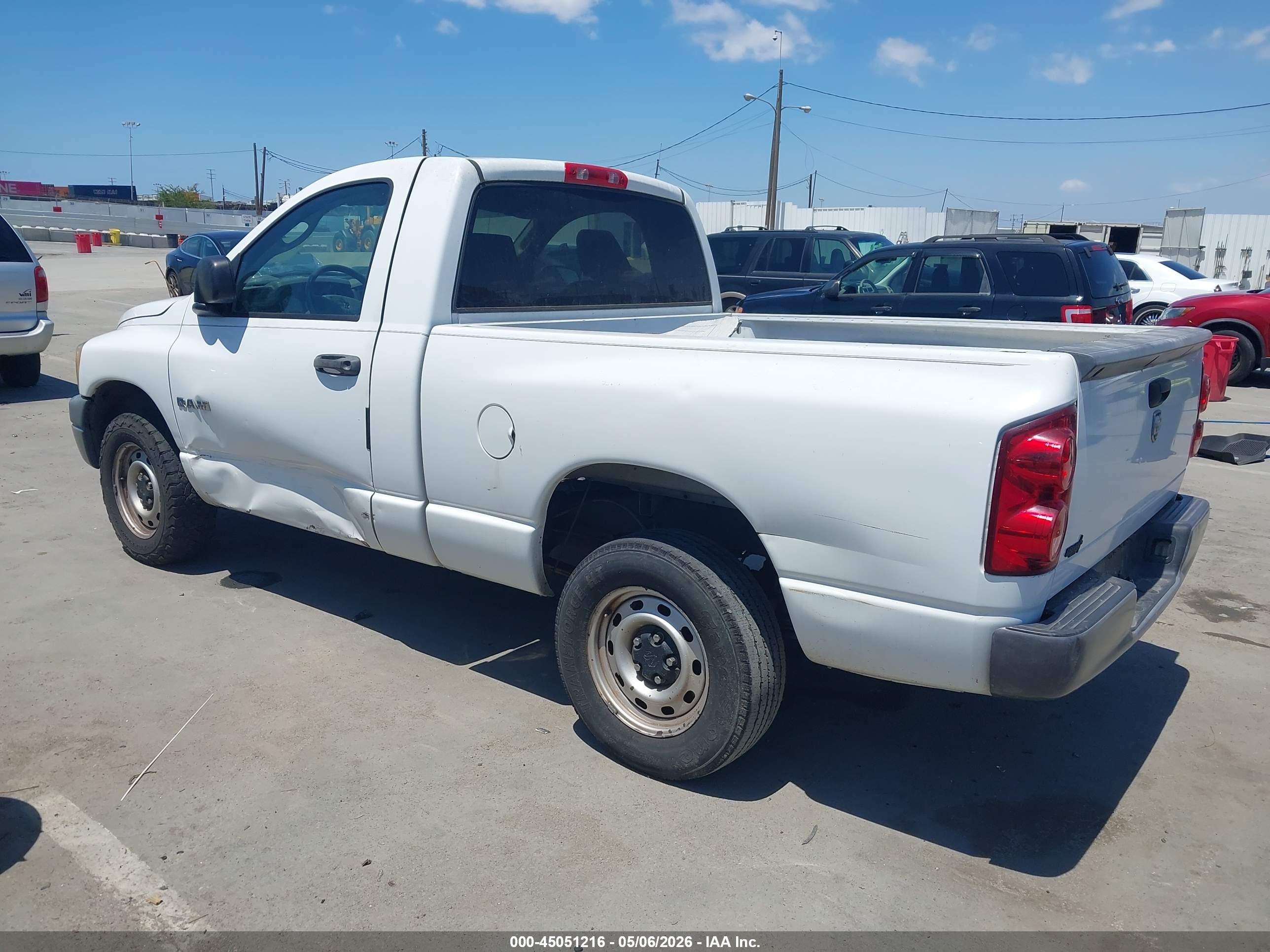 2008 Dodge Ram 1500 St/sxt White vin: 1D7HA16KX8J134508