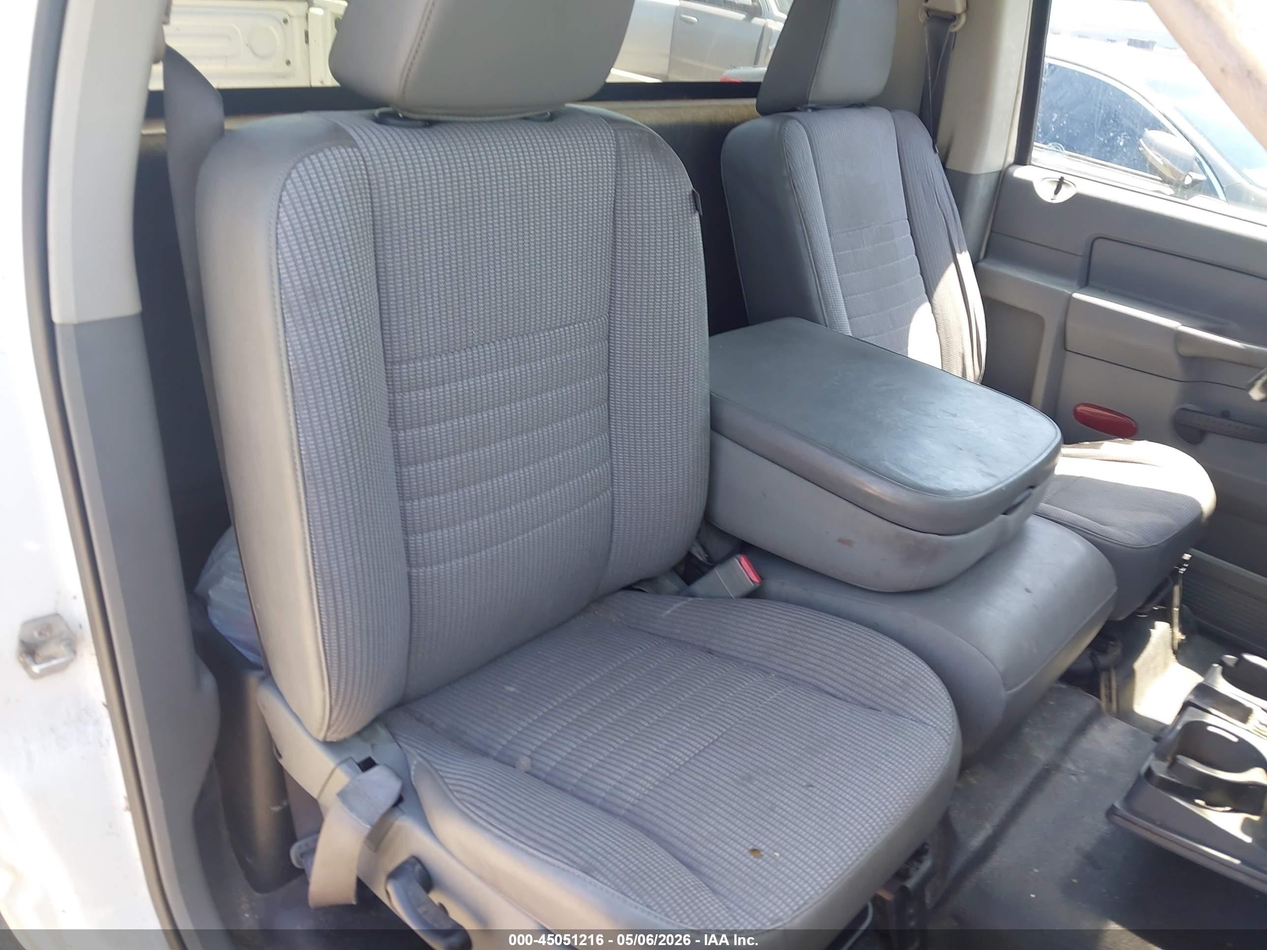 2008 Dodge Ram 1500 St/sxt White vin: 1D7HA16KX8J134508