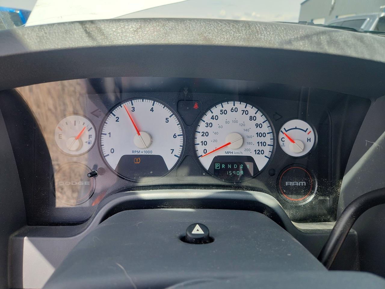 2008 Dodge Ram 1500 St Белый vin: 1D7HA16KX8J172952