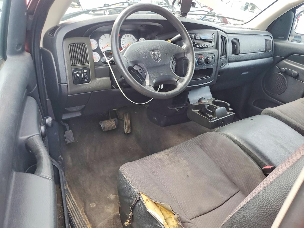 2003 Dodge Ram 1500 St Red vin: 1D7HA16N03J665686