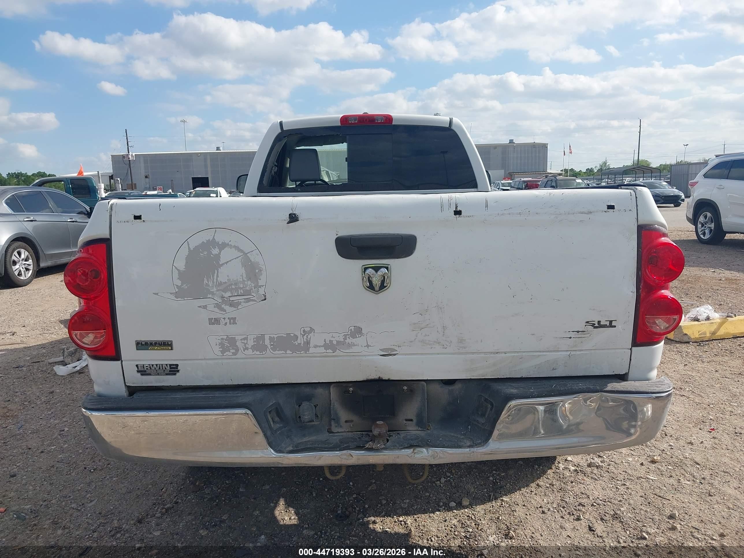 2008 Dodge Ram 1500 Slt White vin: 1D7HA16N08J193738
