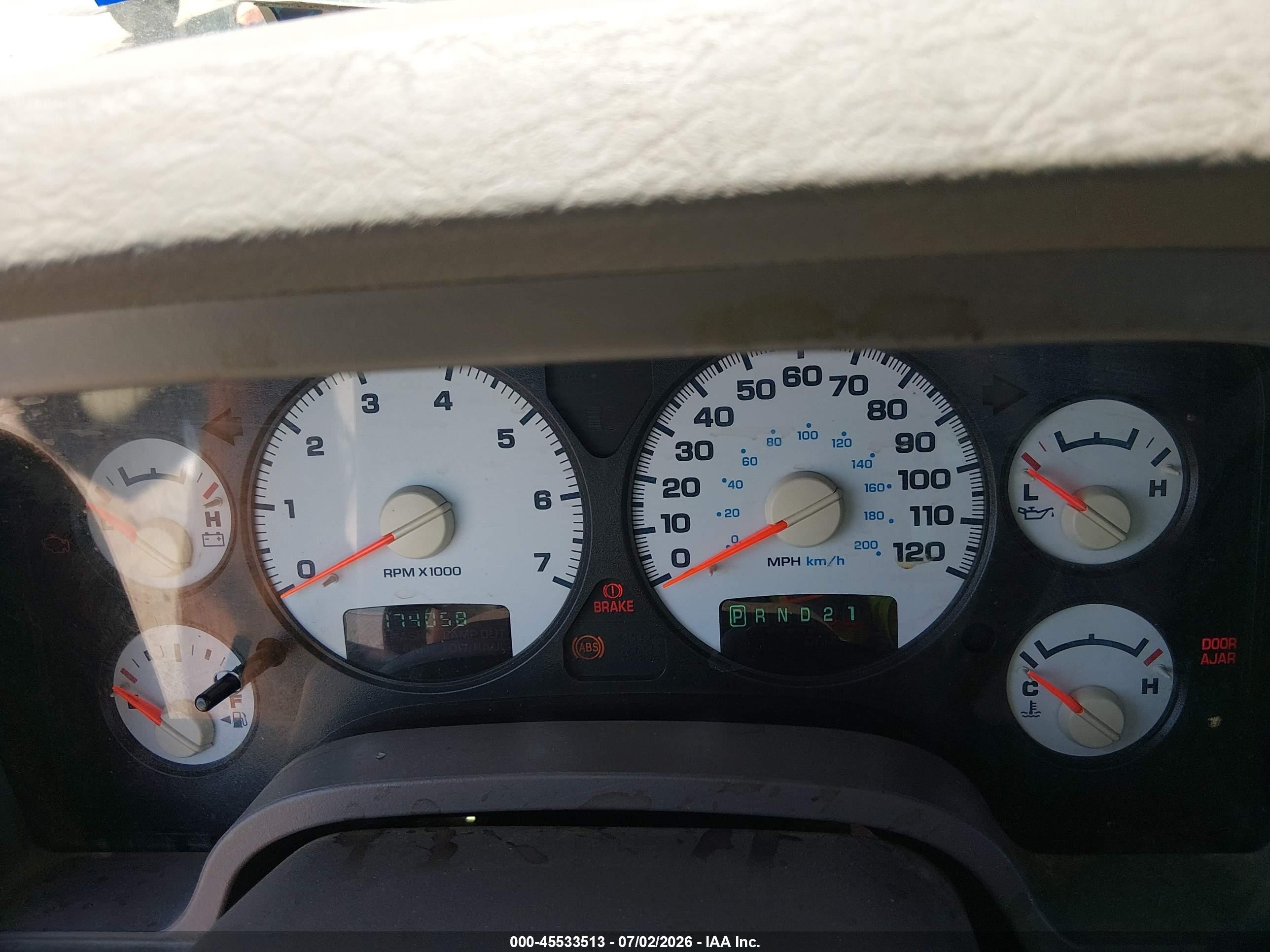 2005 Dodge Ram 1500 St Tan vin: 1D7HA16N35J539289