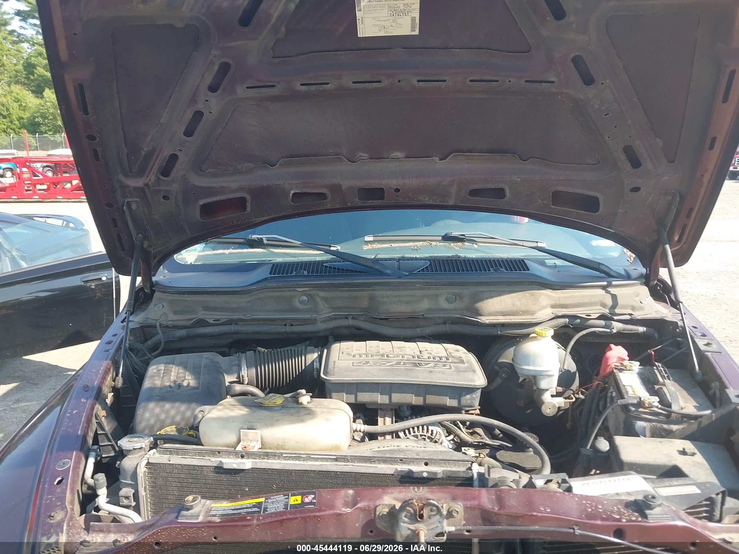 2004 Dodge Ram 1500 St Maroon vin: 1D7HA16N54J219485