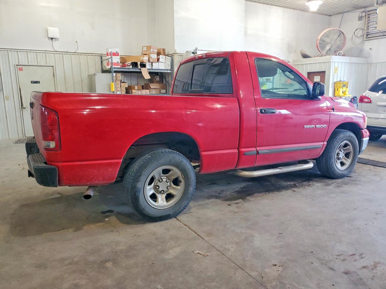 2005 Dodge Ram 1500 St Red vin: 1D7HA16N65J524947