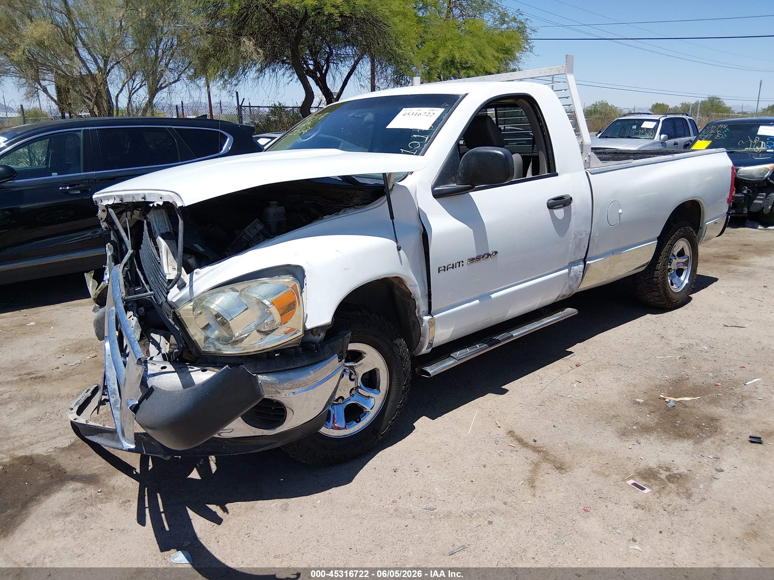 2008 Dodge Ram 1500 Slt White vin: 1D7HA16N68J181013