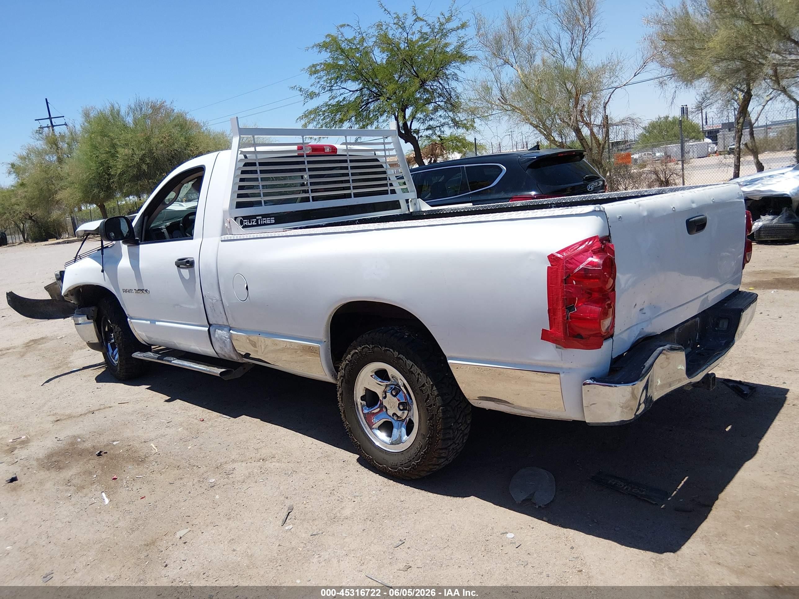 2008 Dodge Ram 1500 Slt White vin: 1D7HA16N68J181013