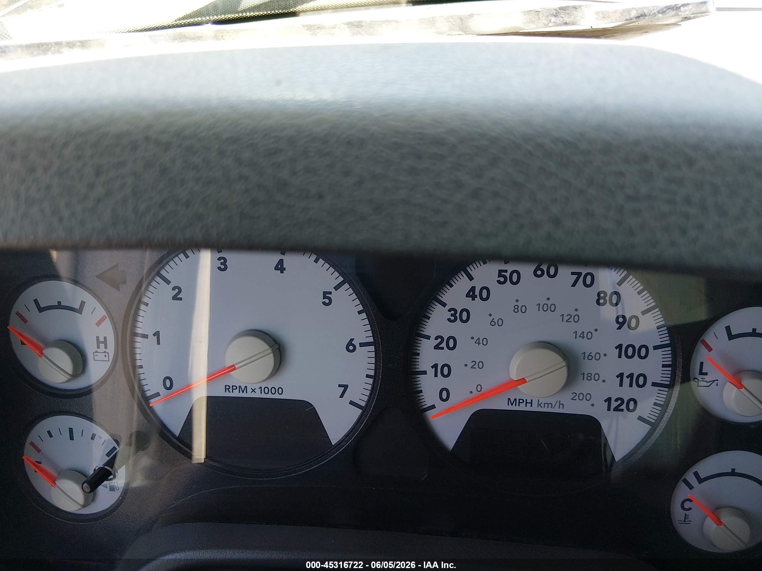 2008 Dodge Ram 1500 Slt White vin: 1D7HA16N68J181013
