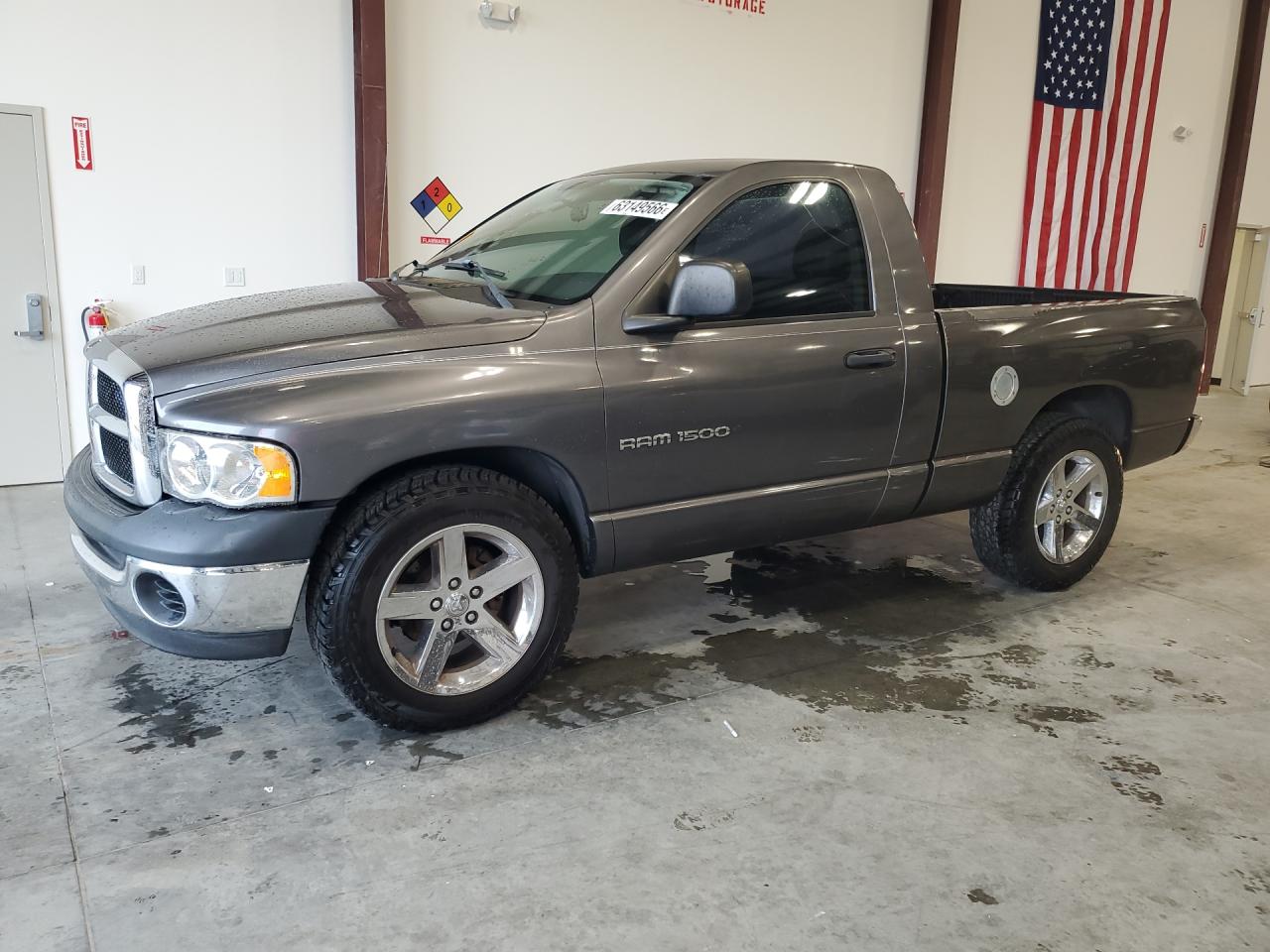 2004 Dodge Ram 1500 St Серый vin: 1D7HA16N74J225403