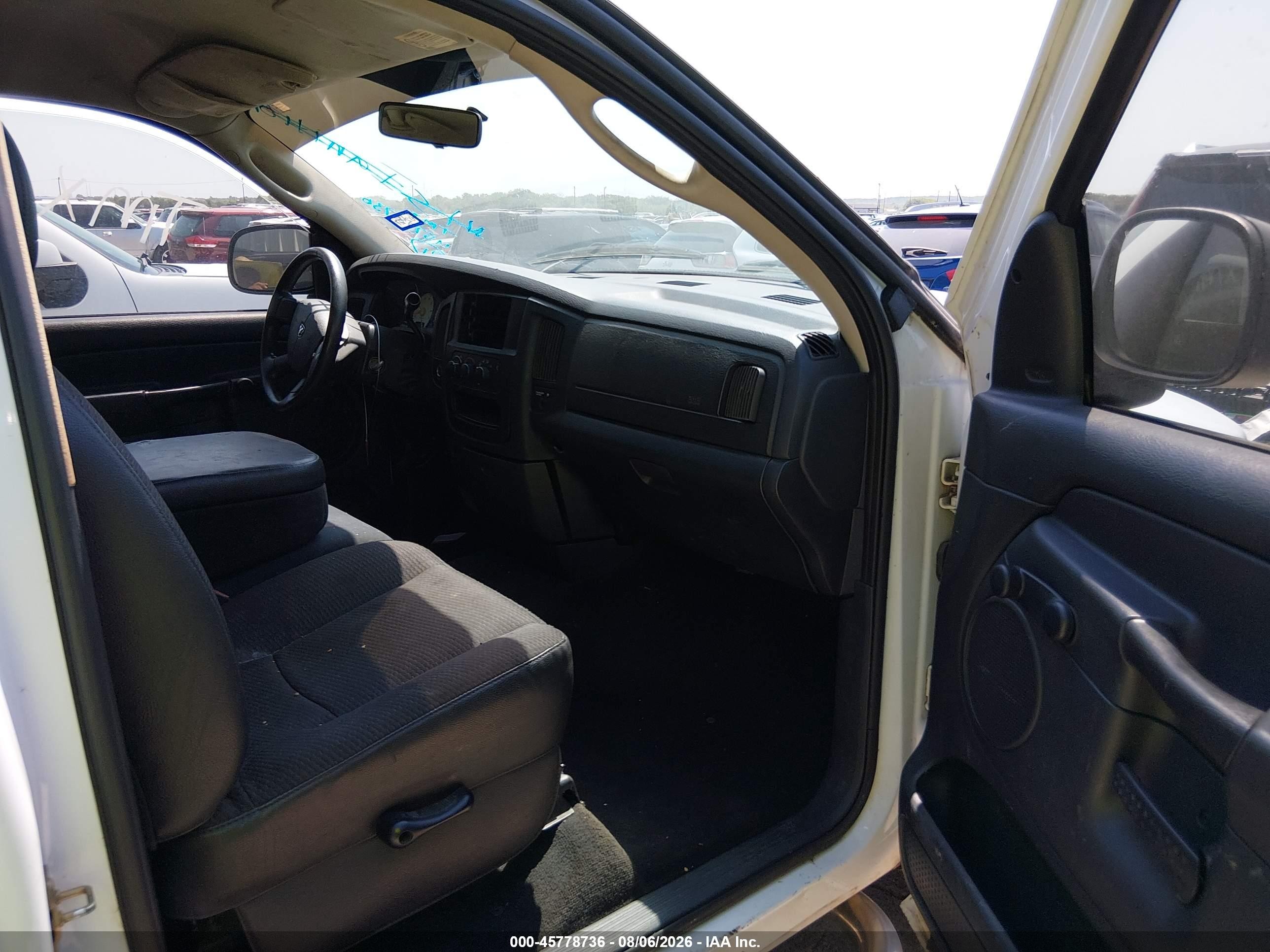 2004 Dodge Ram 1500 St White vin: 1D7HA16N84J284346
