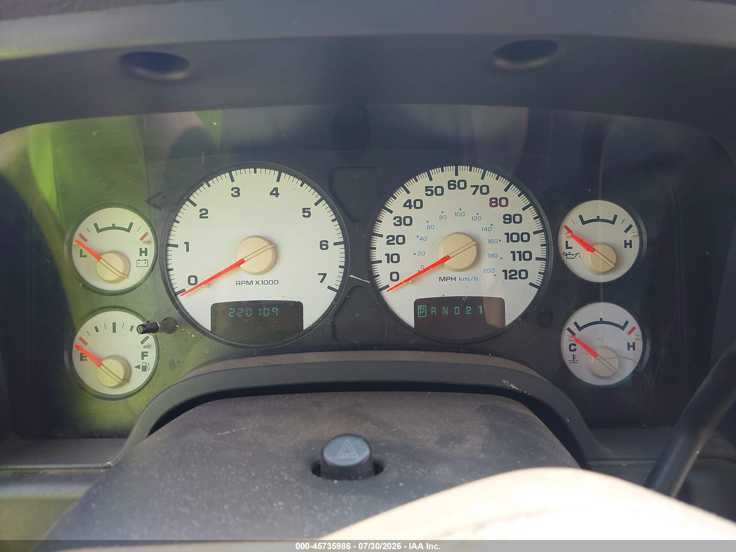 2002 Dodge Ram 1500 St Red vin: 1D7HA16N92J236707