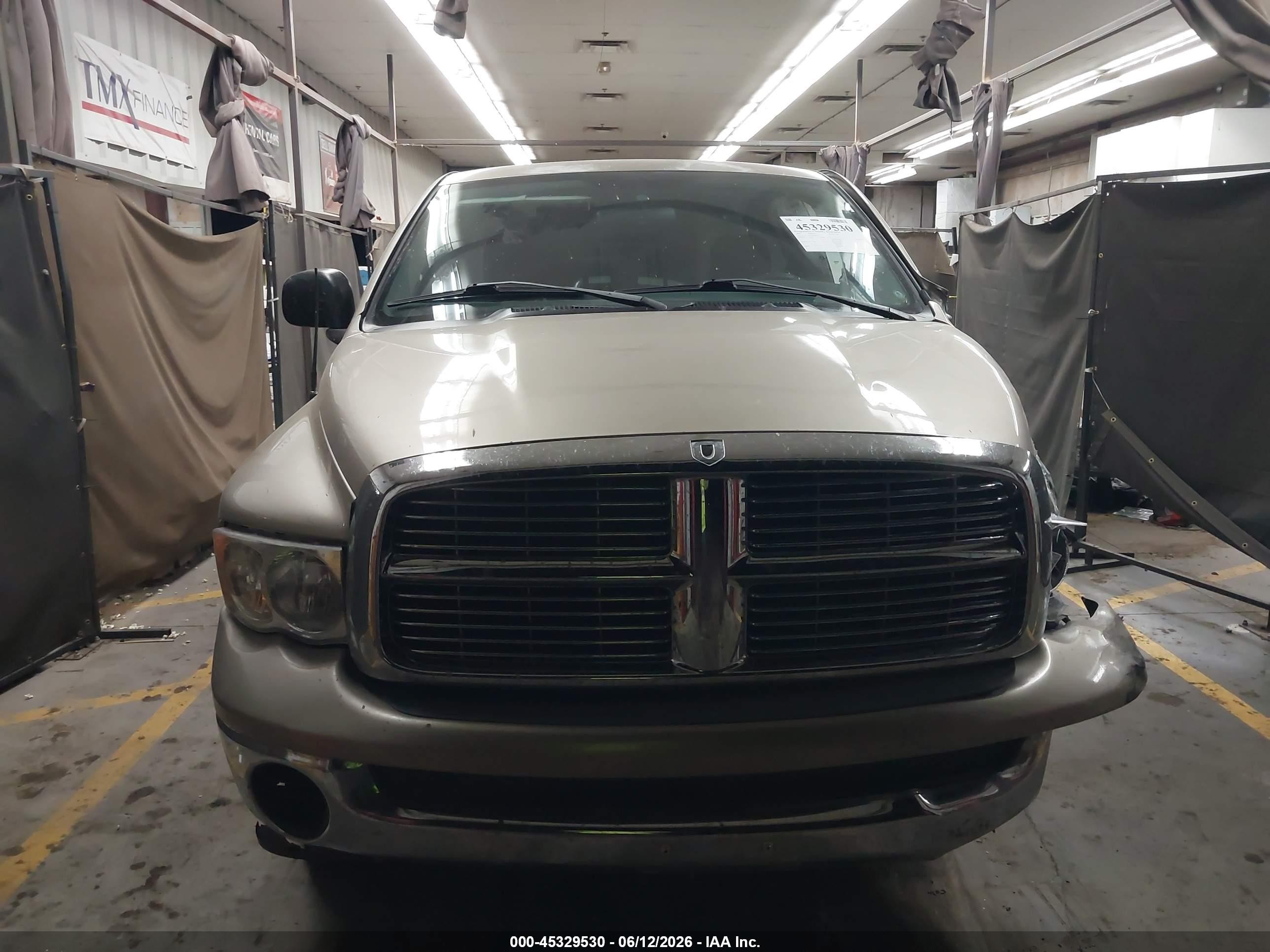 2005 Dodge Ram 1500 St Tan vin: 1D7HA16NX5J620855
