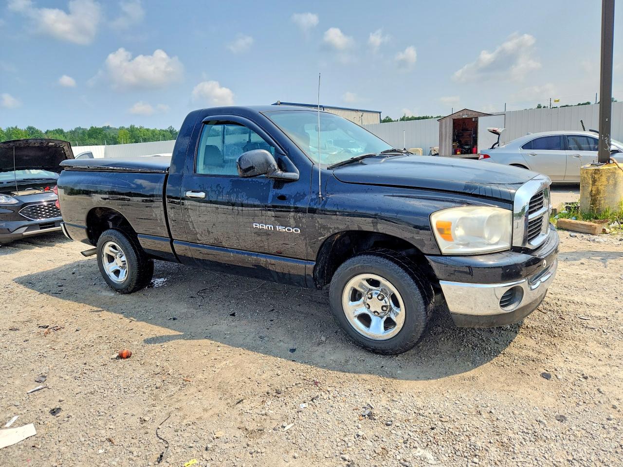 2007 Dodge Ram 1500 St Черный vin: 1D7HA16P07J560170