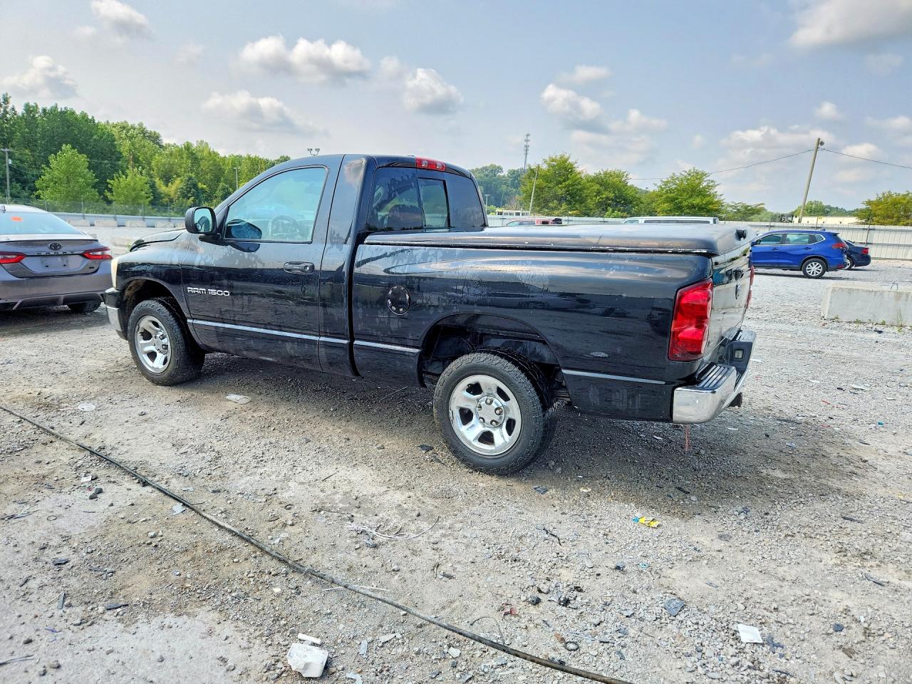 2007 Dodge Ram 1500 St Черный vin: 1D7HA16P07J560170