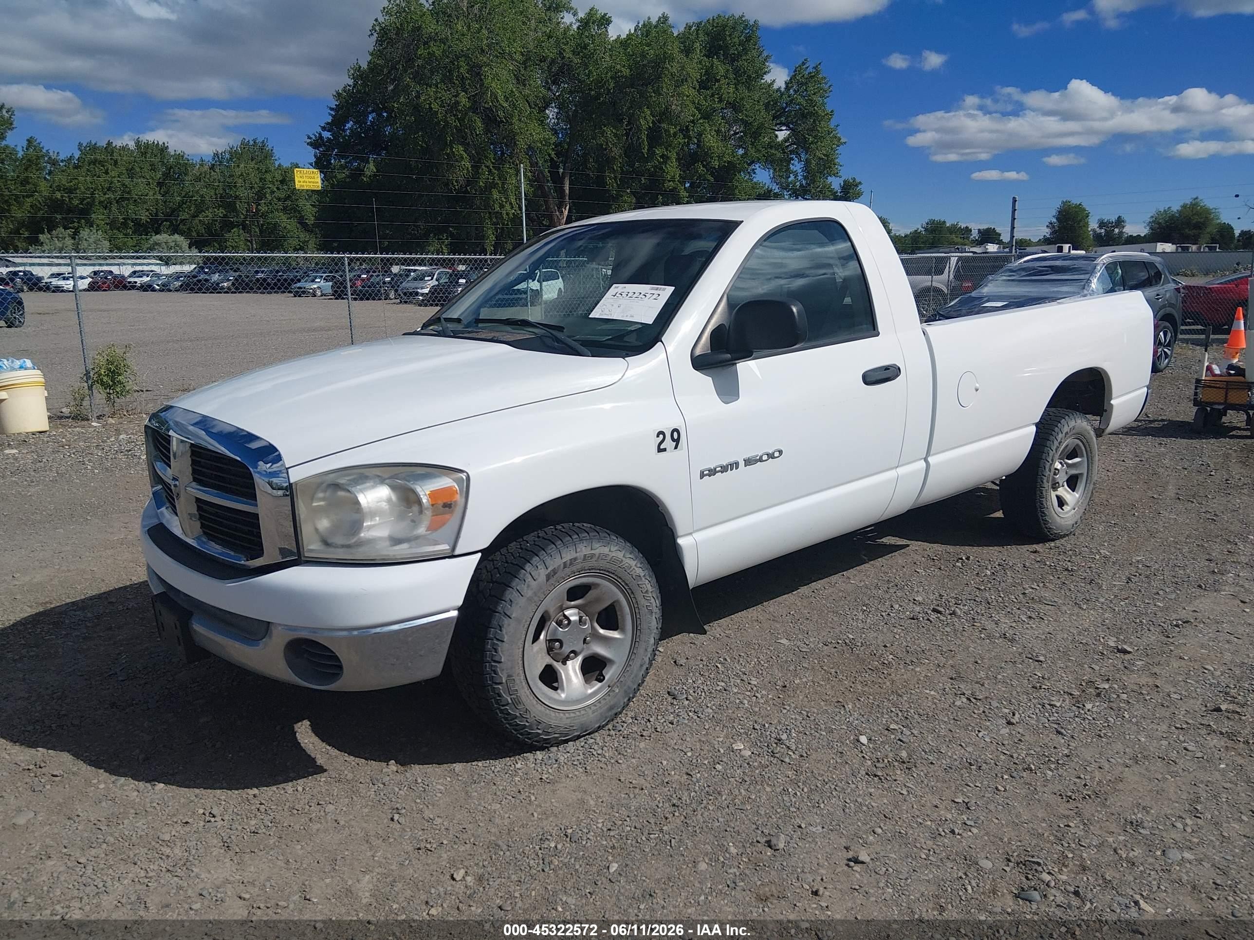 2007 Dodge Ram 1500 Slt White vin: 1D7HA16P27J629277