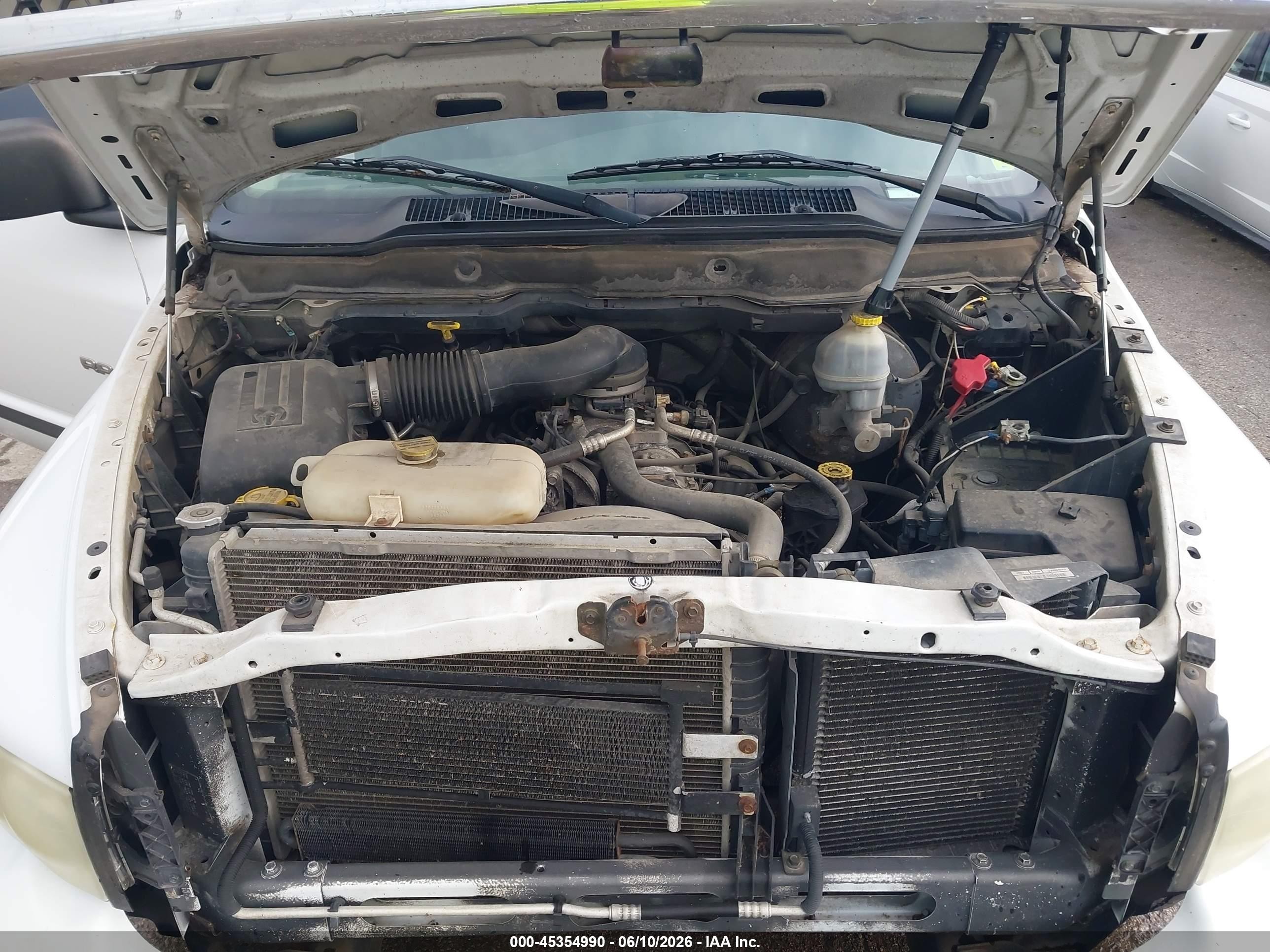 2002 Dodge Ram 1500 St Белый vin: 1D7HA16Z12J247395