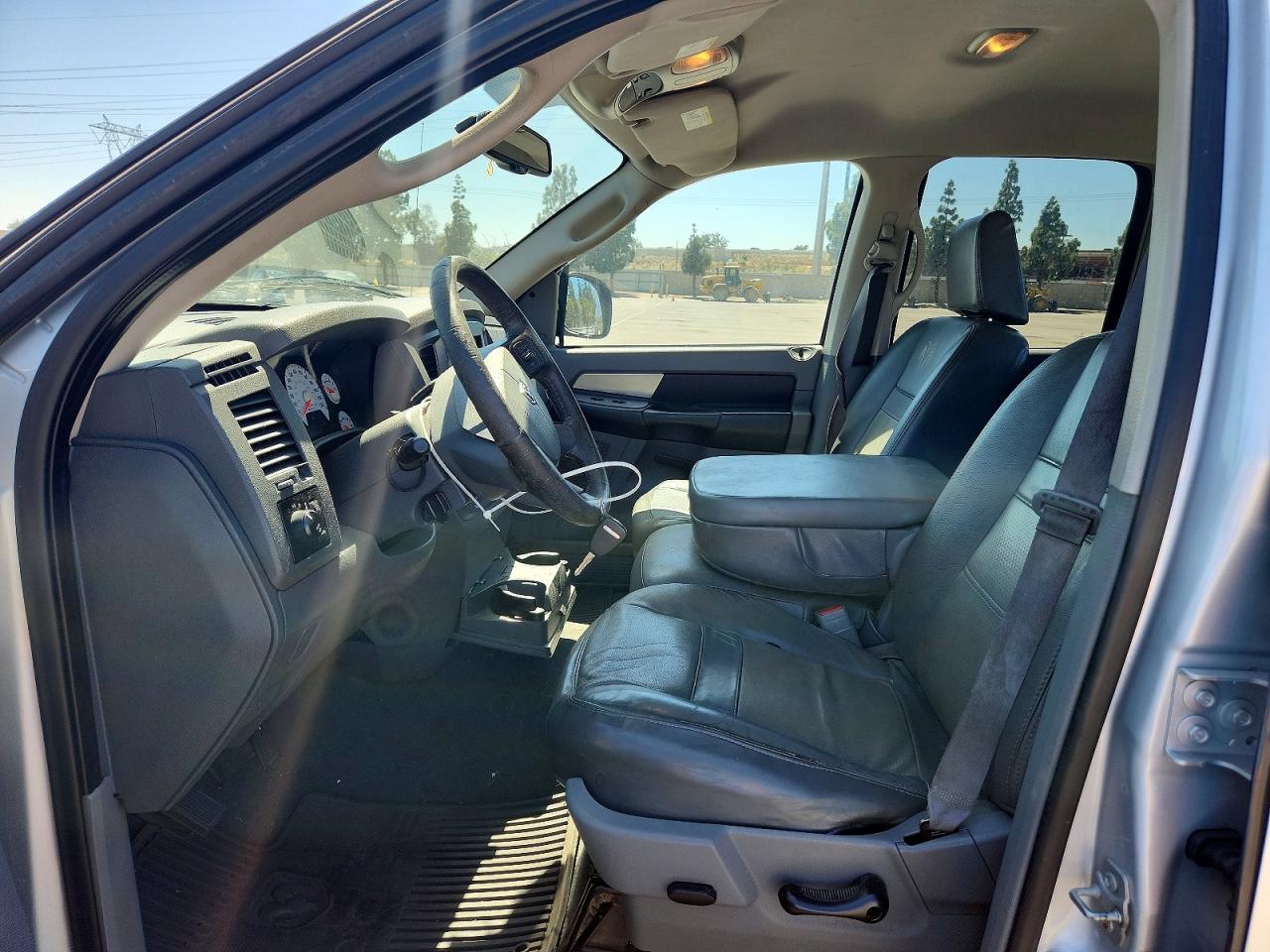 2007 Dodge Ram 1500 St/slt Silver vin: 1D7HA18207S189054