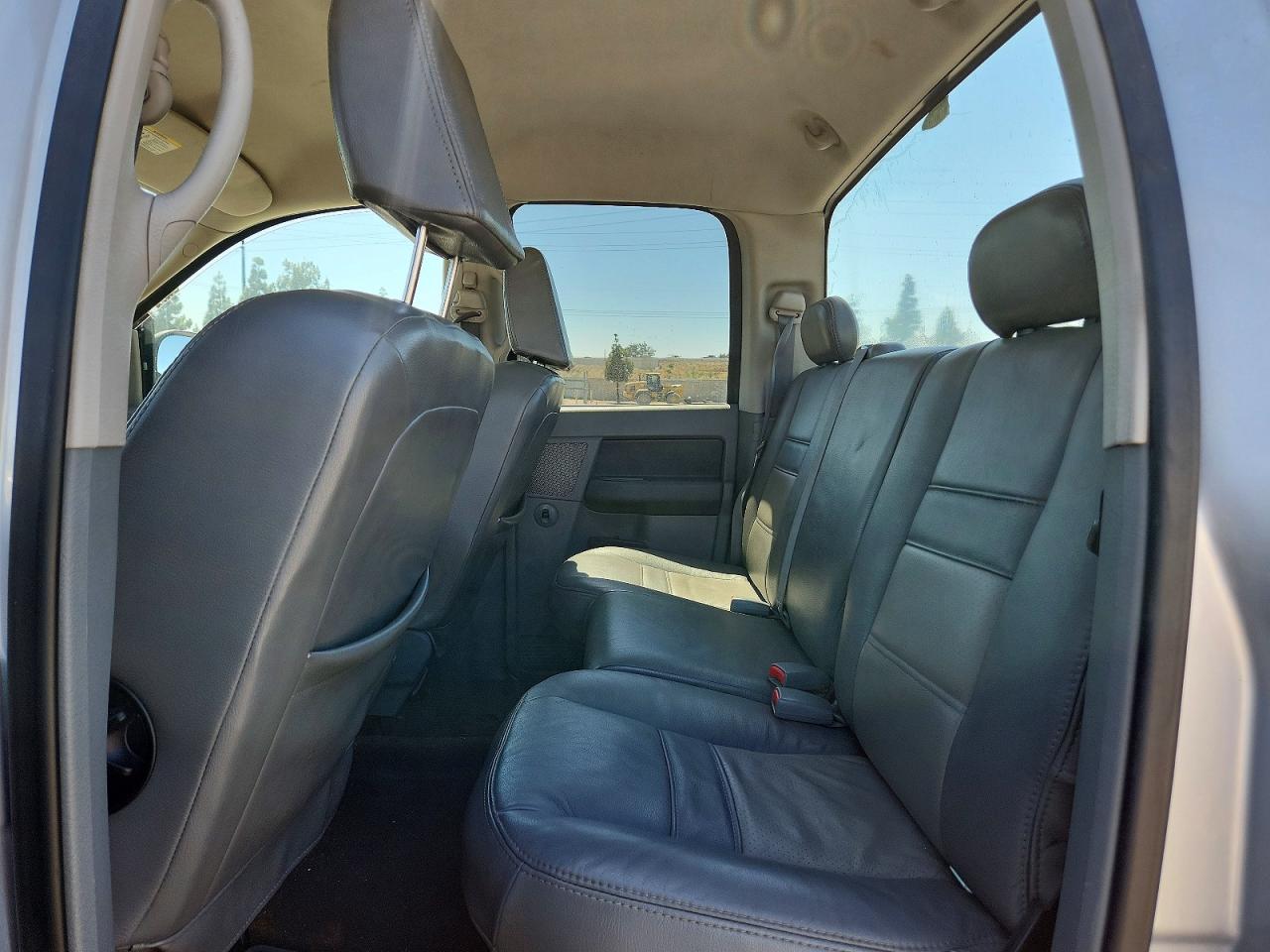 2007 Dodge Ram 1500 St/slt Silver vin: 1D7HA18207S189054