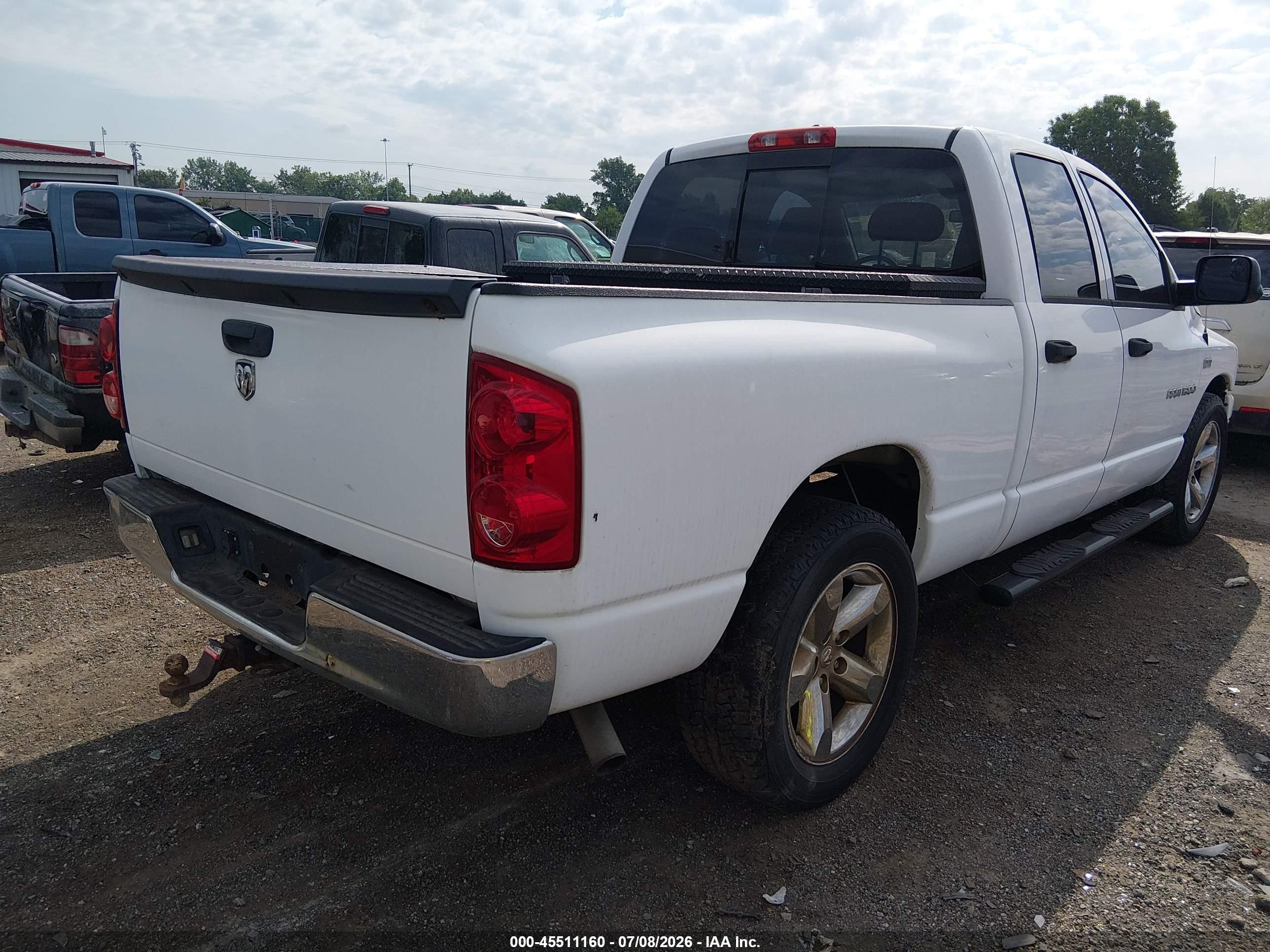 2007 Dodge Ram 1500 Slt White vin: 1D7HA18207S198207
