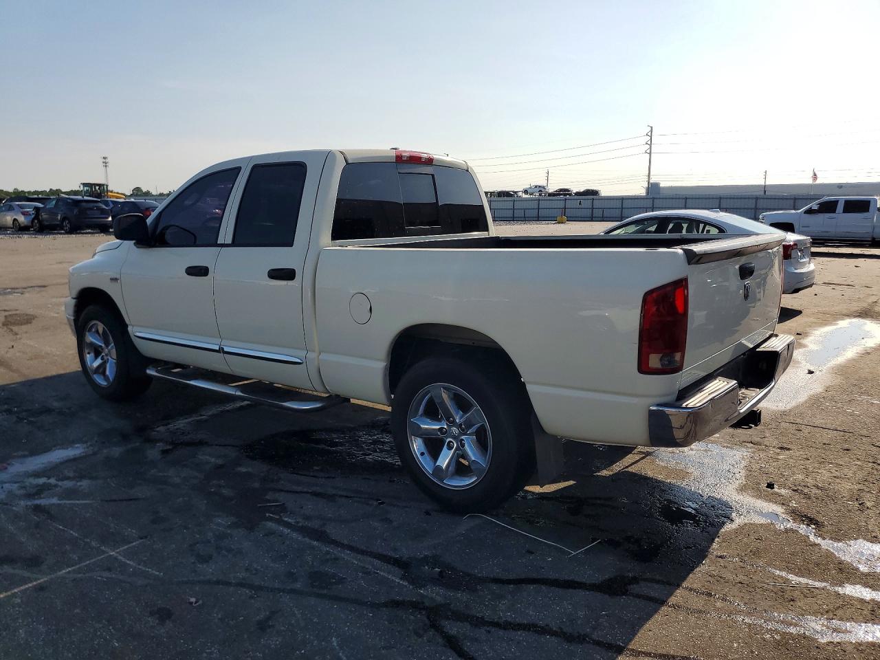2006 Dodge Ram 1500 St Белый vin: 1D7HA18216J201314