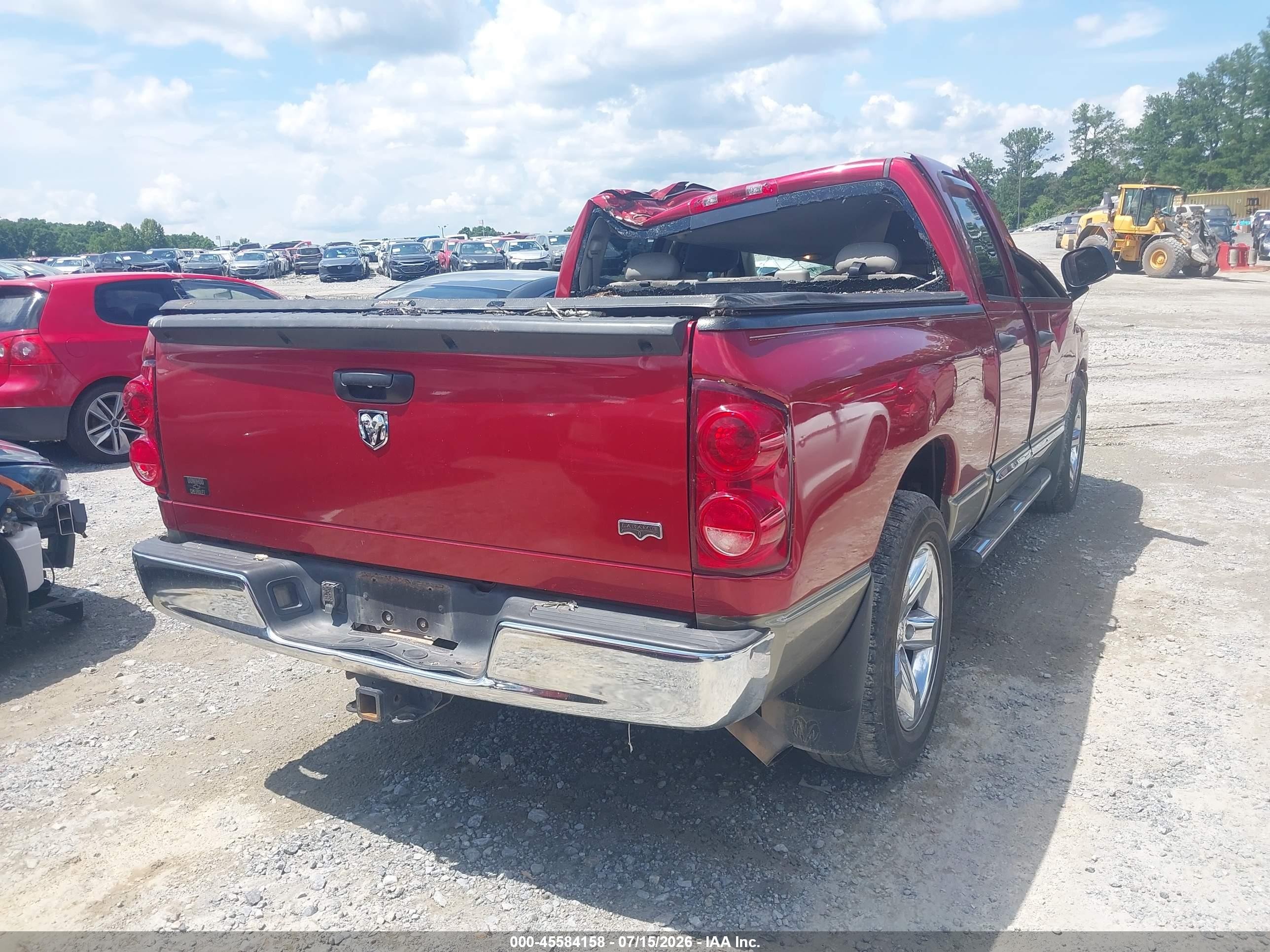2008 Dodge Ram 1500 Laramie Red vin: 1D7HA18218J189930