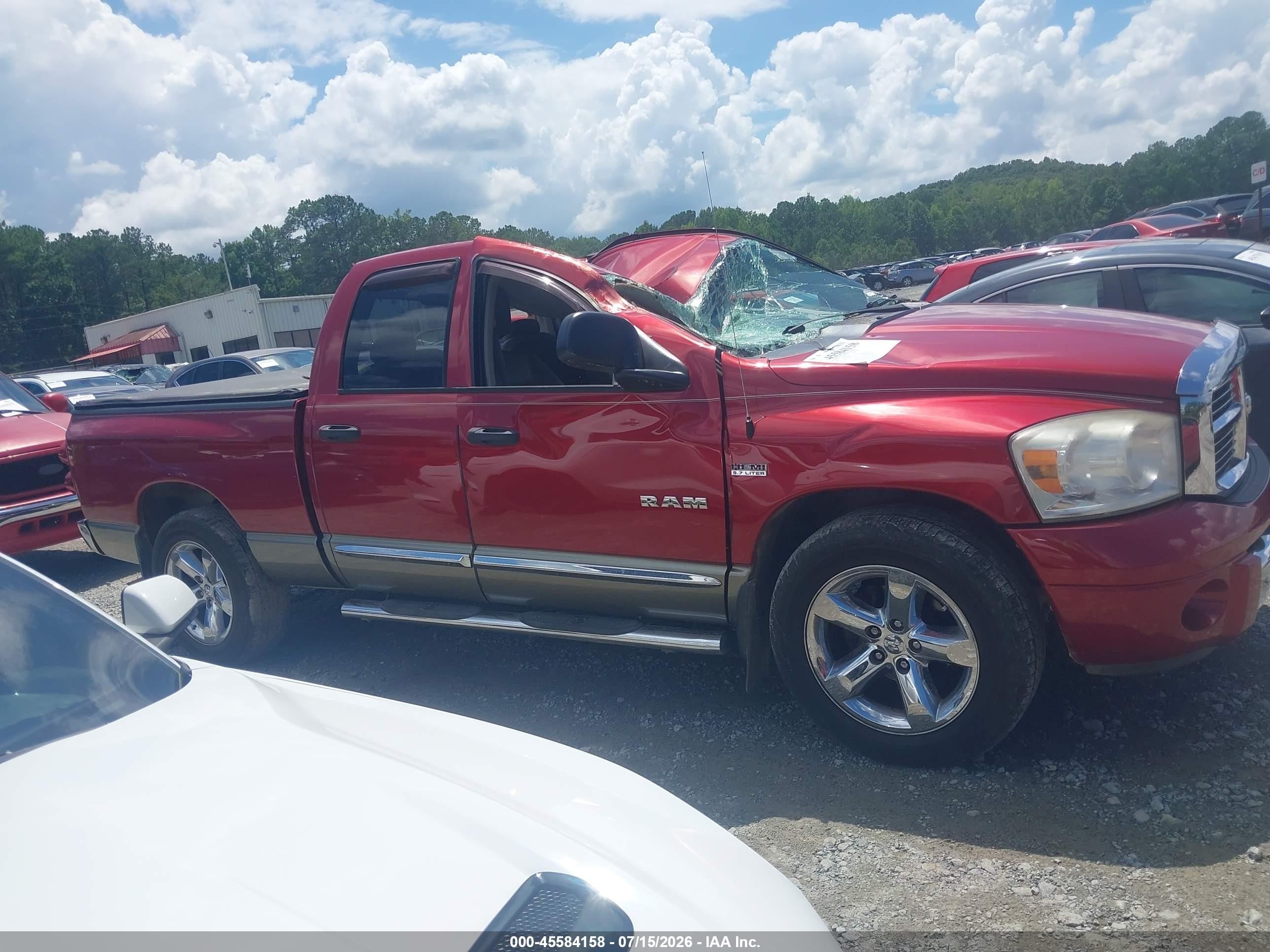2008 Dodge Ram 1500 Laramie Red vin: 1D7HA18218J189930