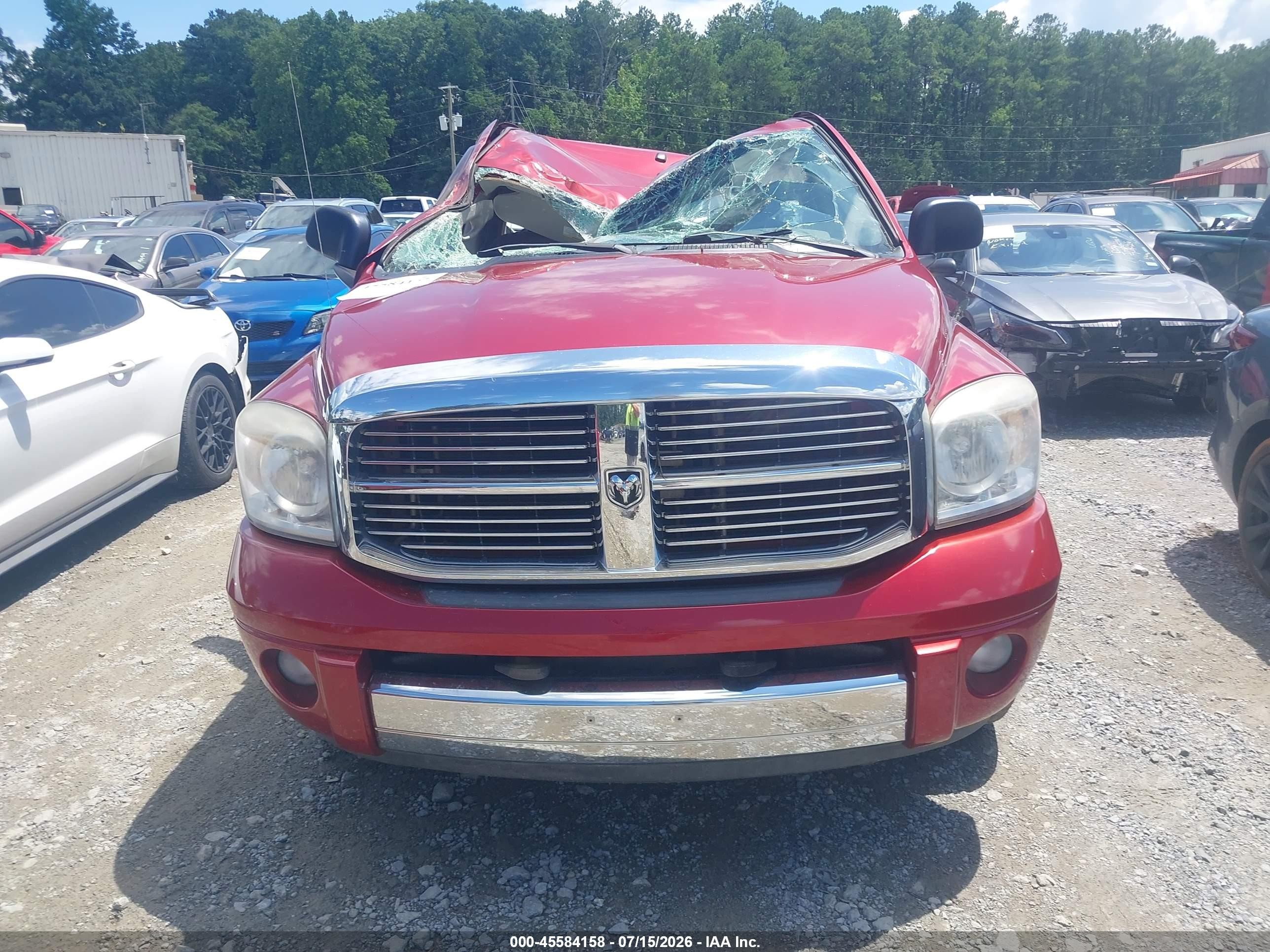 2008 Dodge Ram 1500 Laramie Red vin: 1D7HA18218J189930