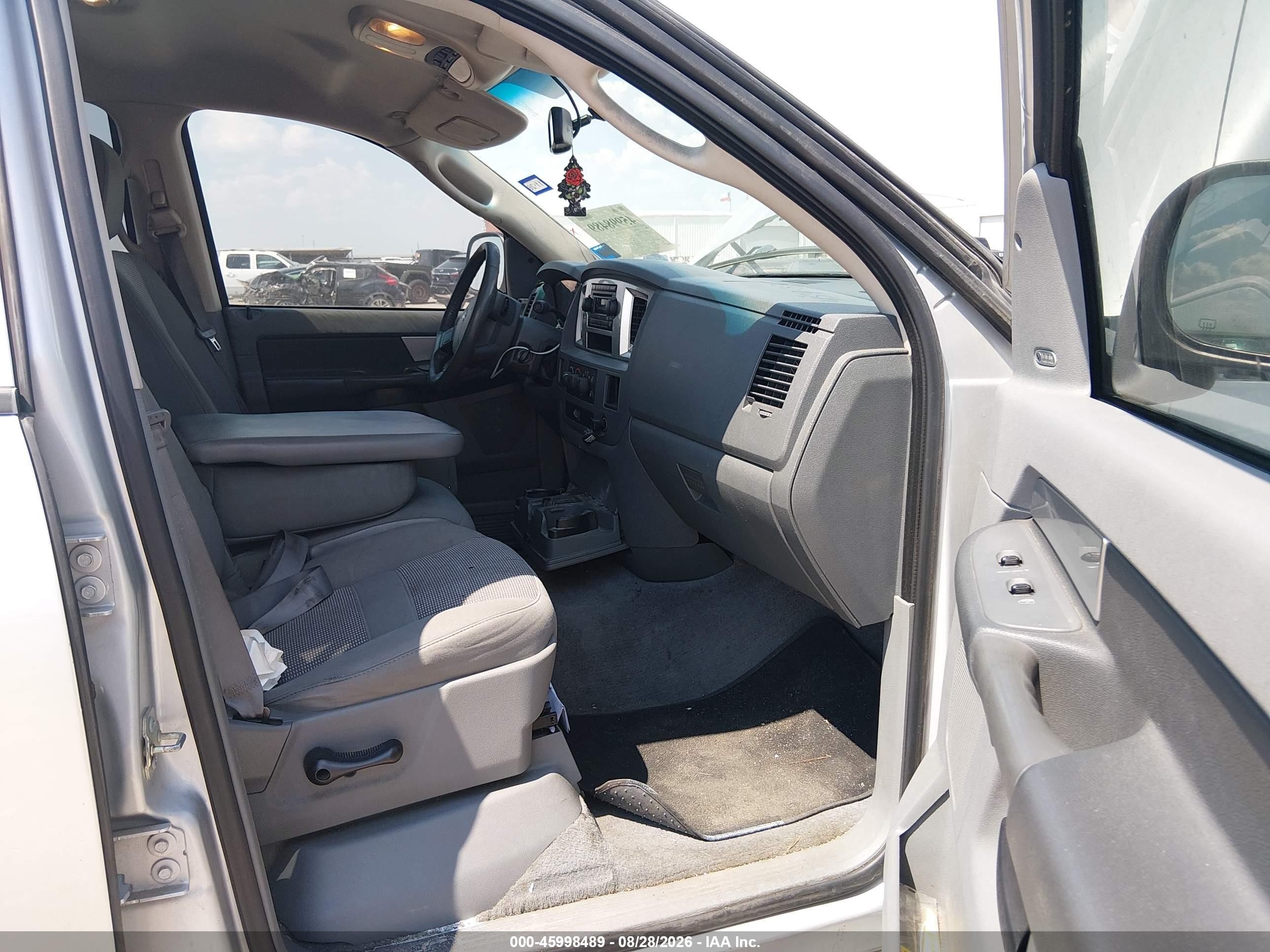 2008 Dodge Ram 1500 Slt Серый vin: 1D7HA18218S506552