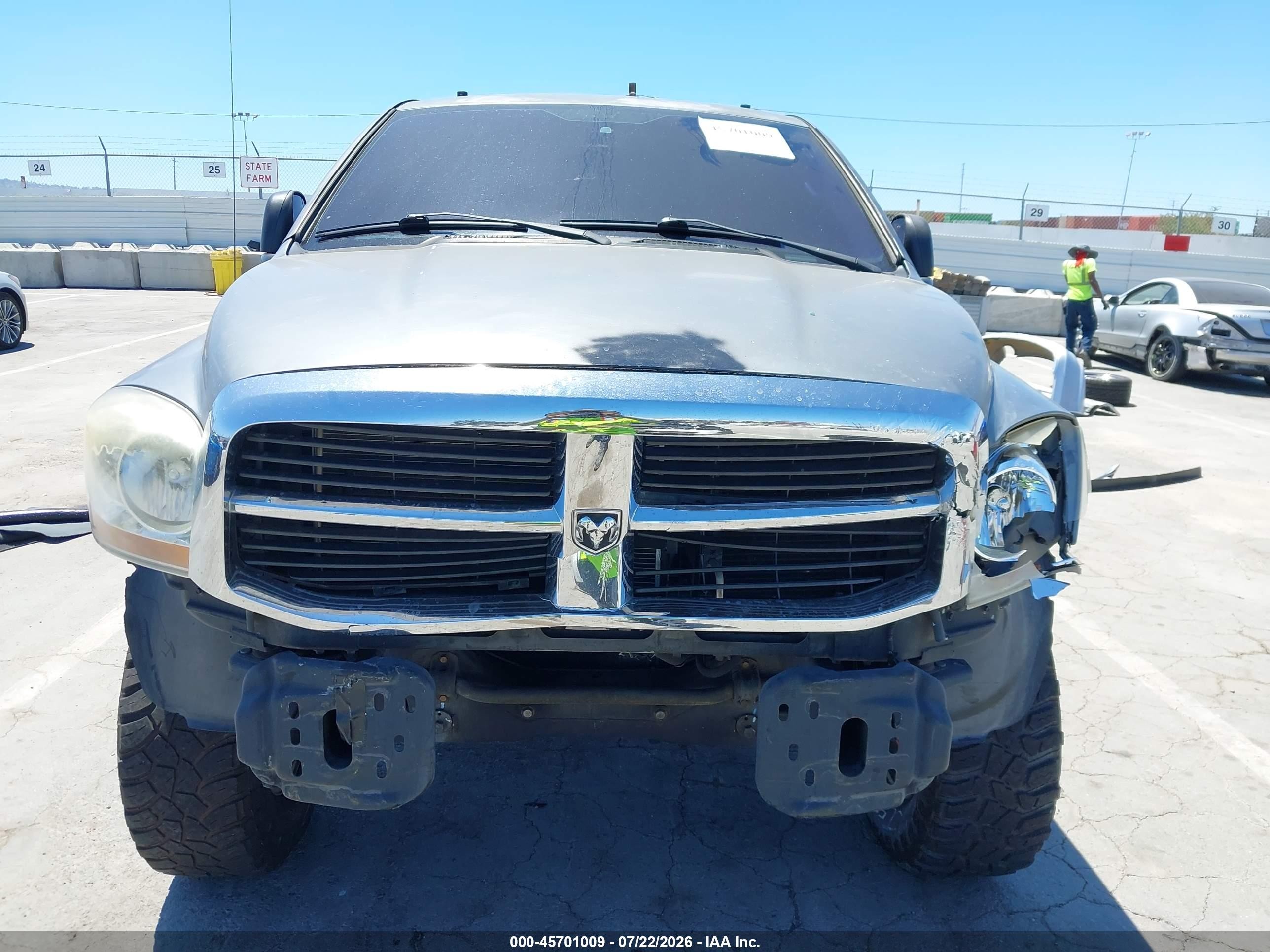 2006 Dodge Ram 1500 Slt Серый vin: 1D7HA18226J101299
