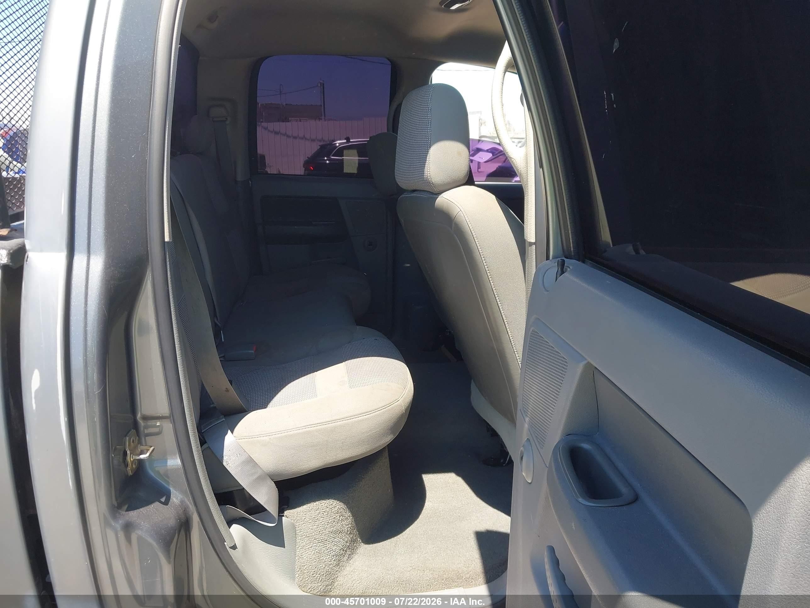 2006 Dodge Ram 1500 Slt Серый vin: 1D7HA18226J101299